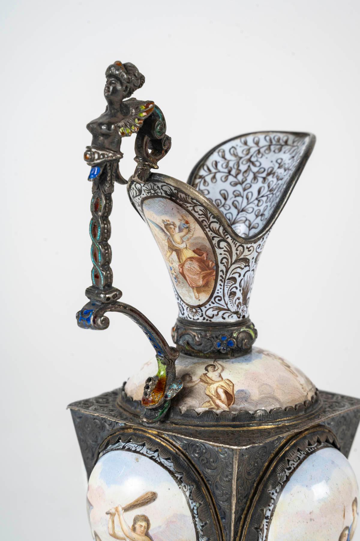 Enamelled Silver Ewer, 19th Century, Napoleon III Period. In Good Condition For Sale In Saint-Ouen, FR