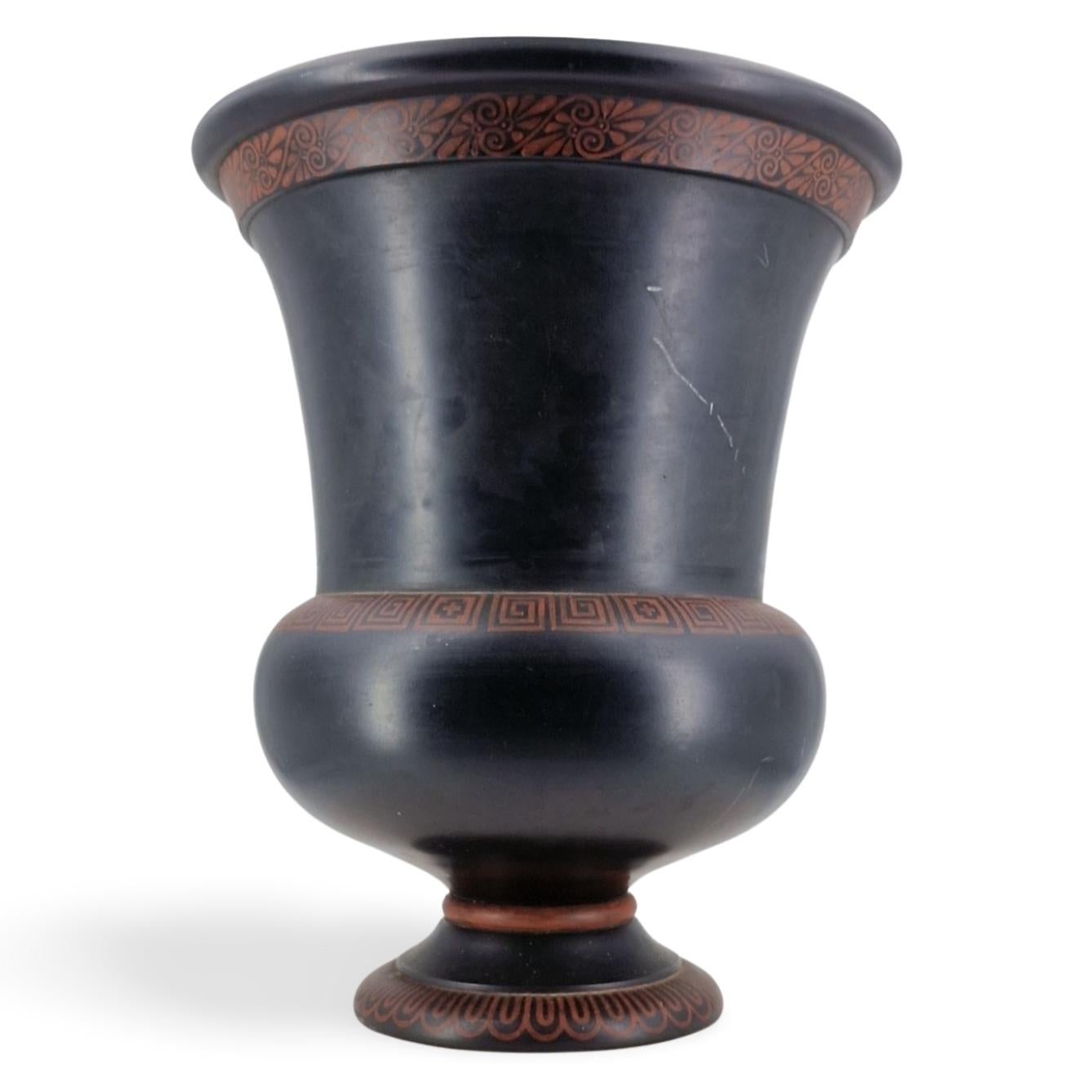 Enkaustisch bemalte Basaltvase, Wedgwood, um 1785 (Neoklassisch) im Angebot