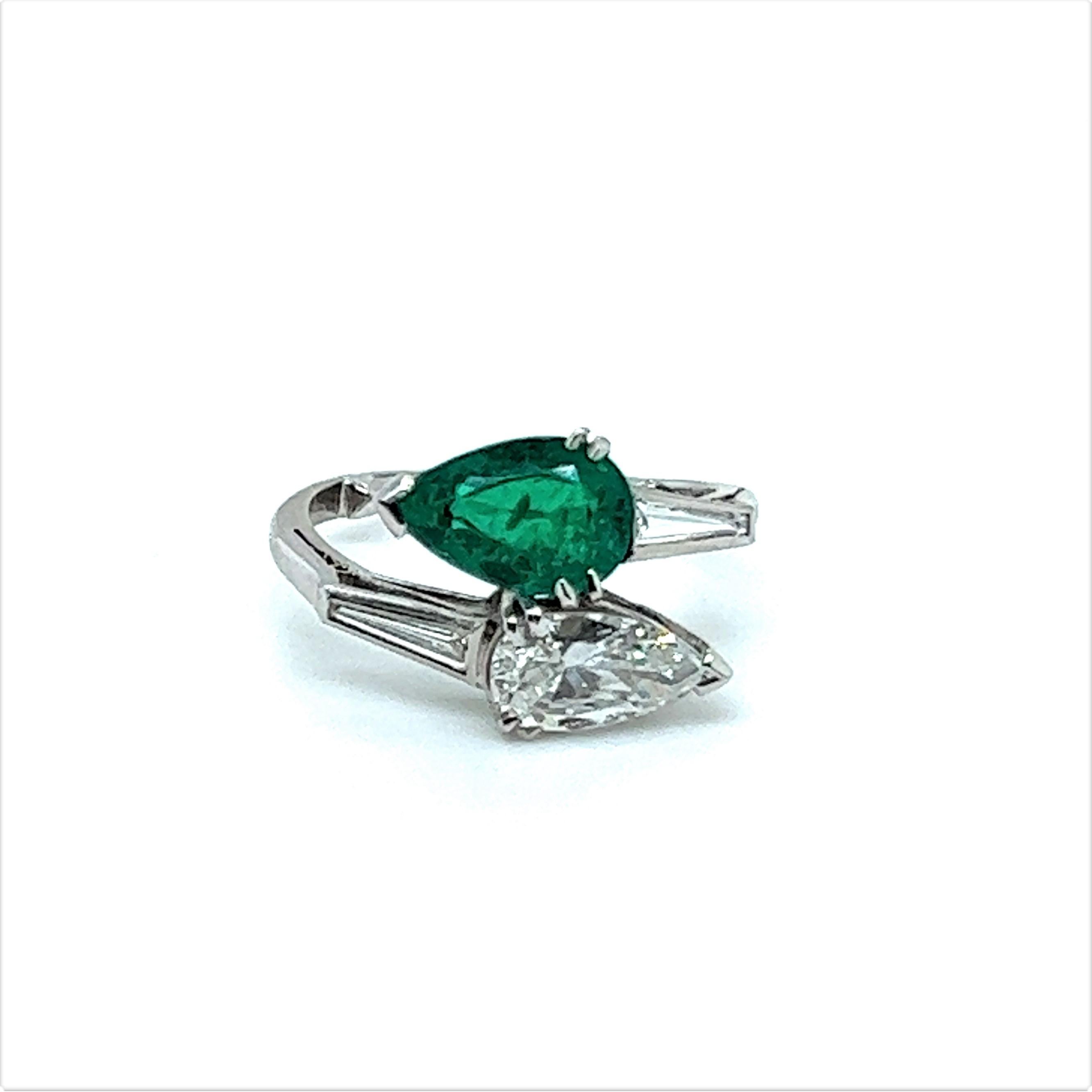 Pear Cut Enchanted 1.25 Carat Emerald and Diamond Toi et Moi Ring in Platinum For Sale