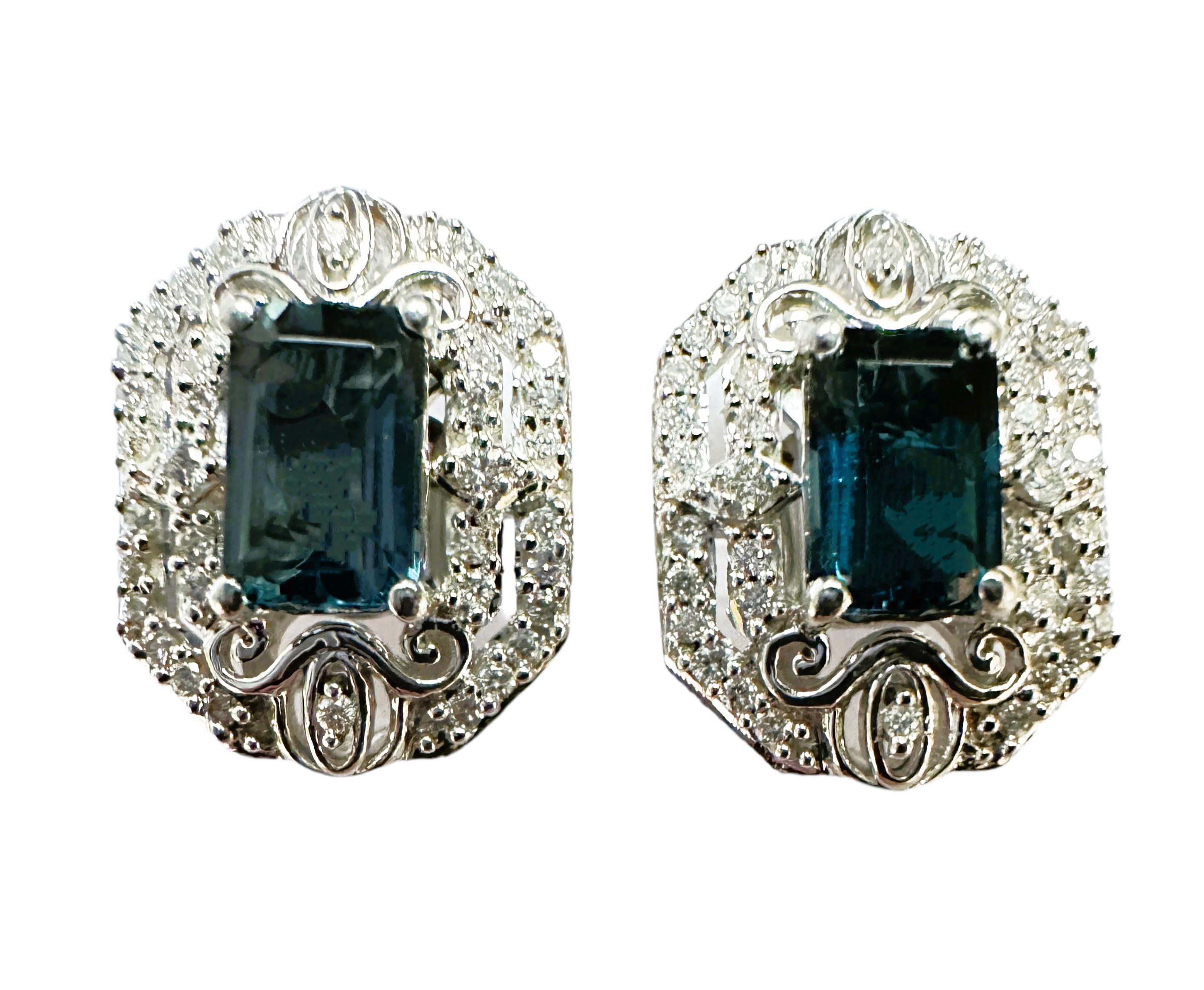 Enchanted Disney Fine Jewelry Sterling Diamond & Topaz Necklace & Earrings For Sale 10