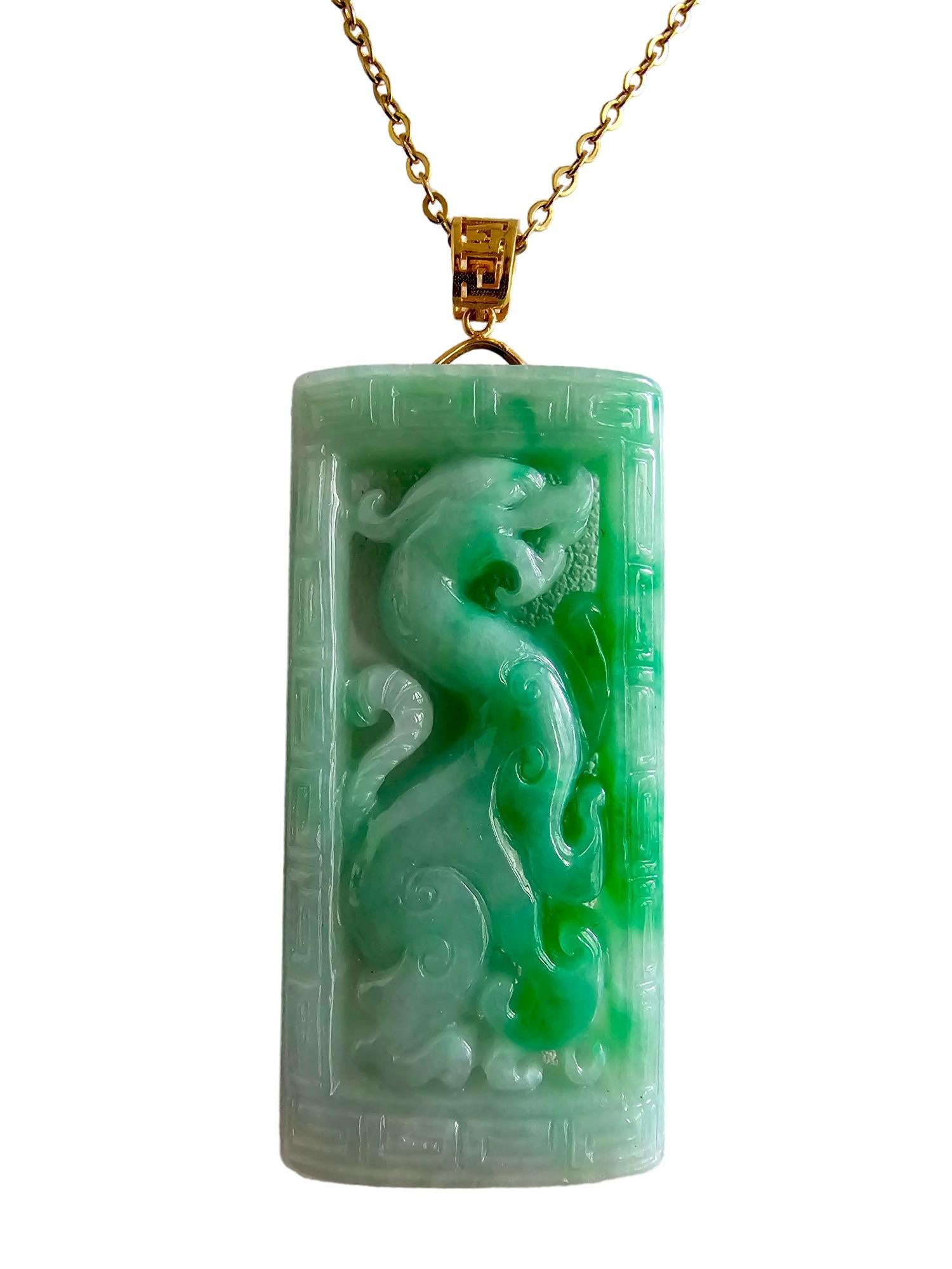 Enchanted Dragon Imperial Burmese A-Jade Jadeite Pendant with 18K Yellow Gold For Sale 6