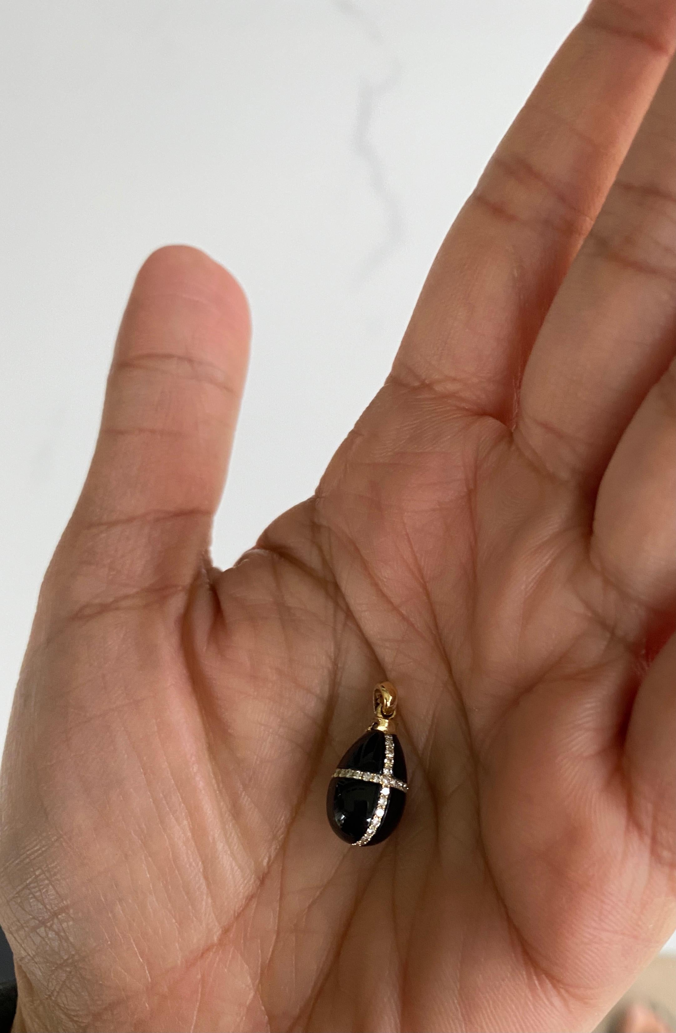 Enchanted Yellow Gold Diamond Onyx and Blue Sapphire Egg Charm Pendant In New Condition In Houston, TX
