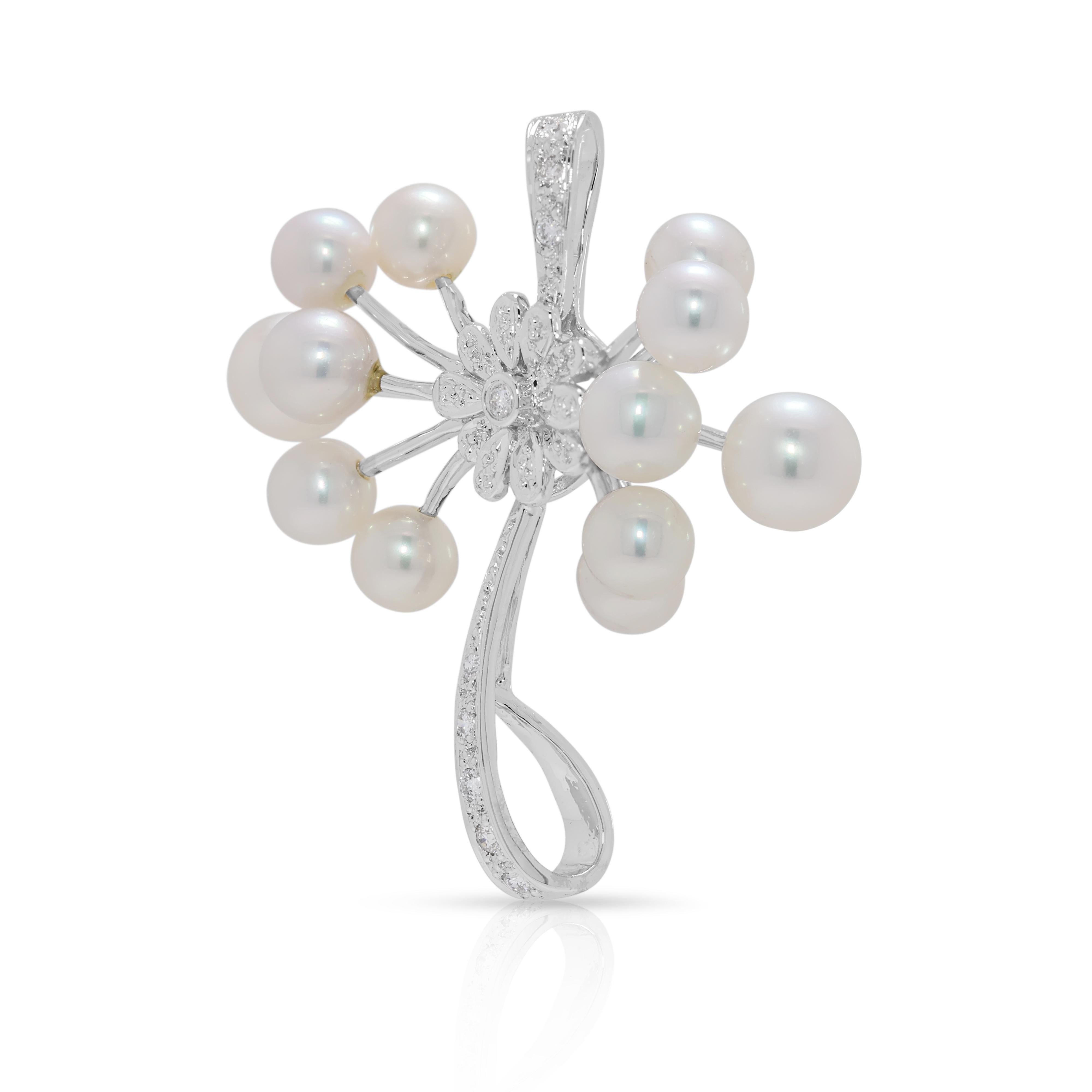 Pendentif en or blanc 18 carats avec diamant naturel et perle d'Akoya de 0,09 ct. Neuf - En vente à רמת גן, IL