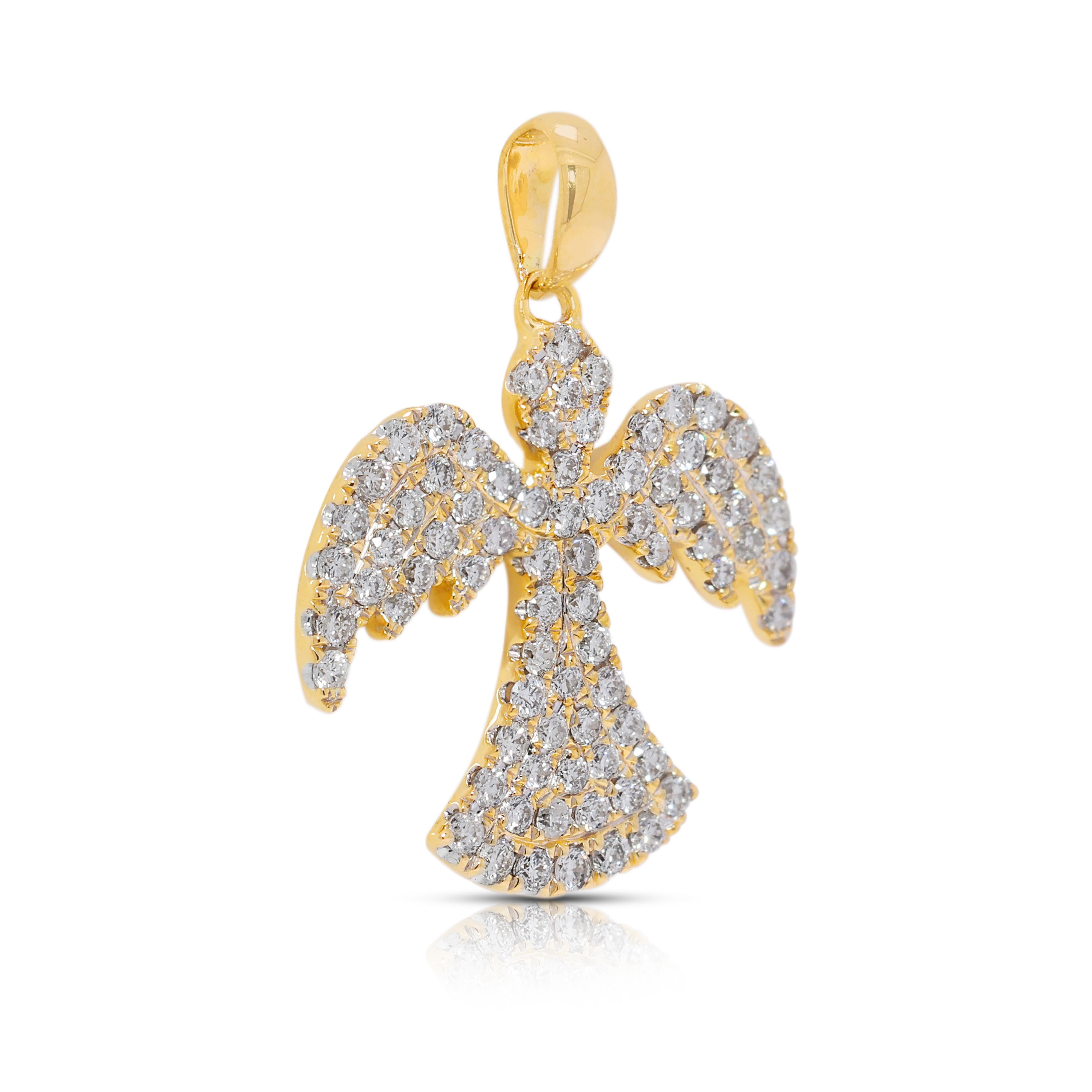 Enchanting 0.39ct Natural Diamond-Encrusted Angel Pendant in 18K Yellow Gold In Excellent Condition For Sale In רמת גן, IL