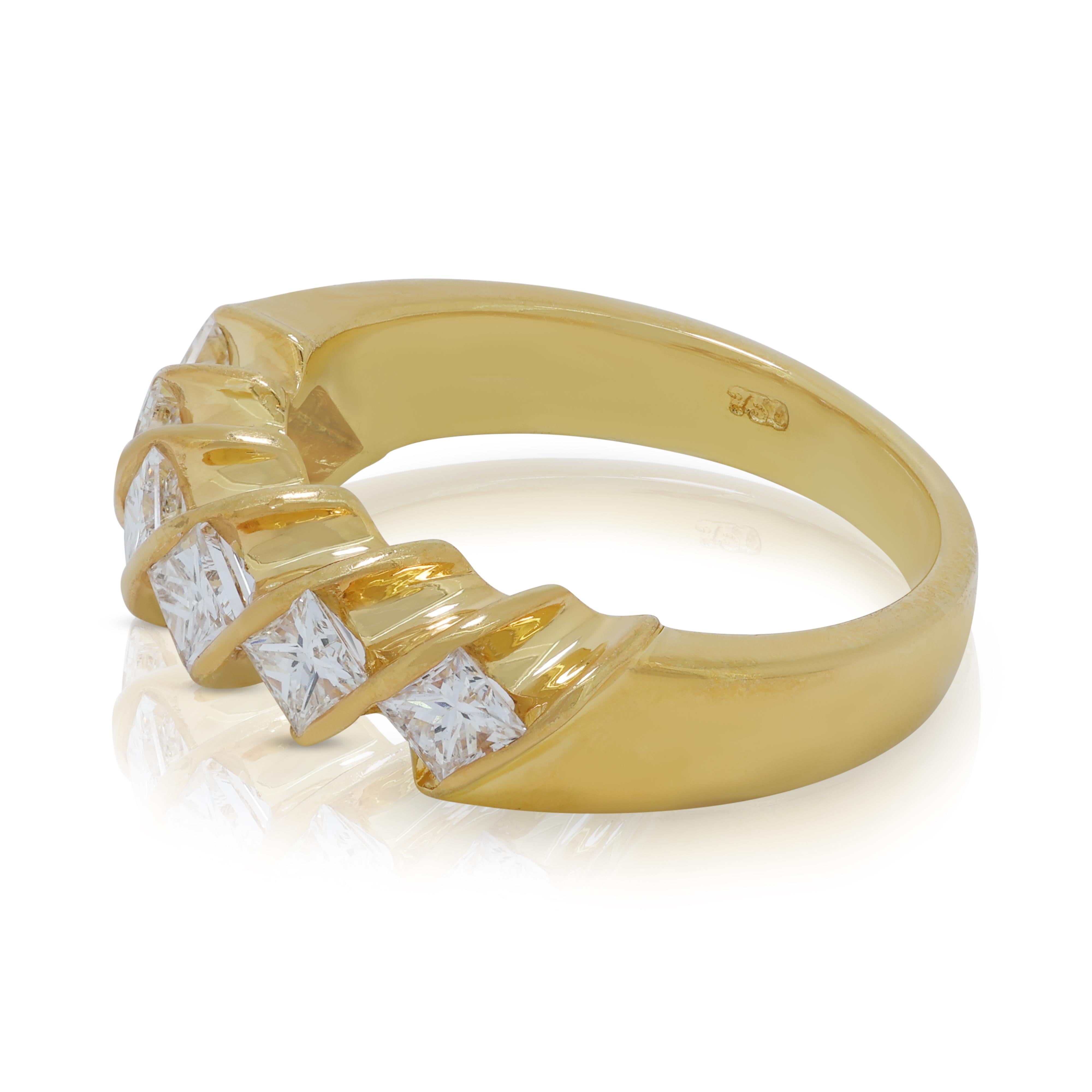 Princess Cut Enchanting 0.60ct Diamonds Ring in 18K Yellow Gold