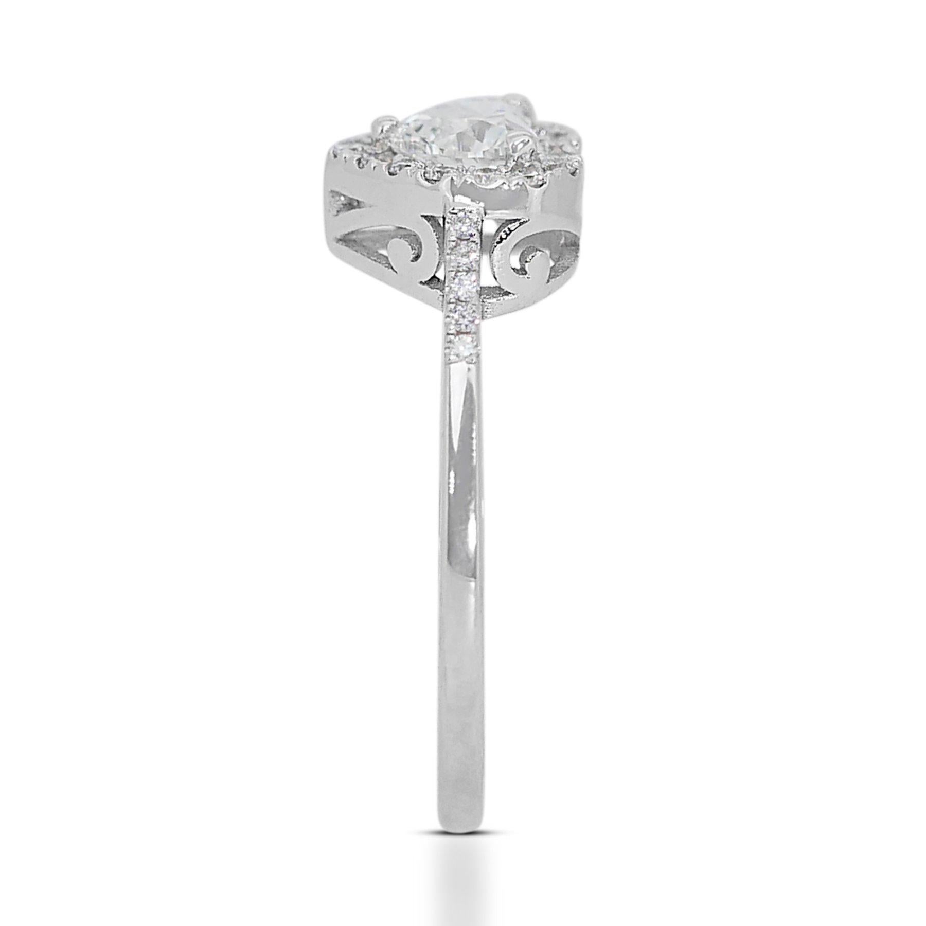 Enchanting 0.85ct Diamonds Halo Ring in 18k White Gold - GIA Certified For Sale 2