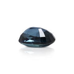 Enchanteresse 1.00ct Dark Blue Oval Sapphire Loose Gemstone (Saphir ovale bleu foncé en vrac)