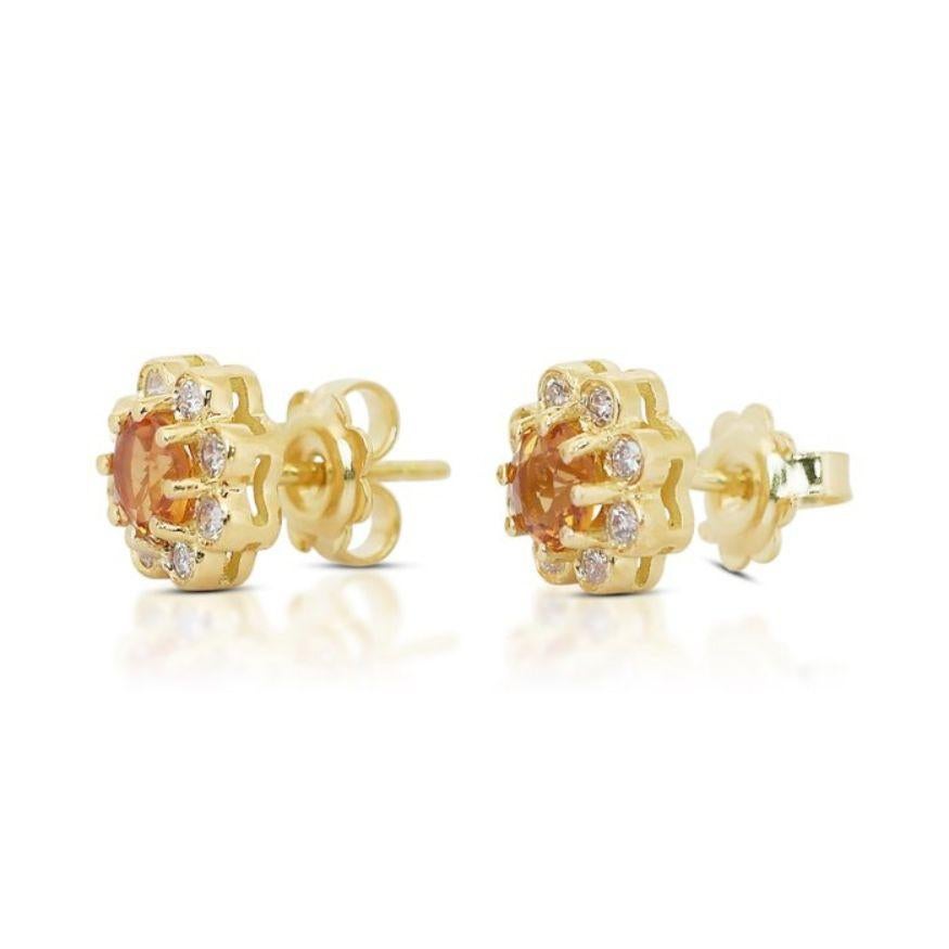 Round Cut Enchanting 1.14 Carat Round Stud Earrings in 14K Yellow Gold For Sale