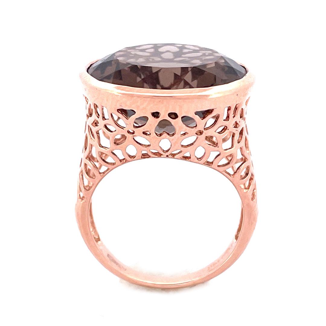 Enchanting 14k Rose Gold Smoky Quartz Filigree Design Ring In New Condition For Sale In New York, NY