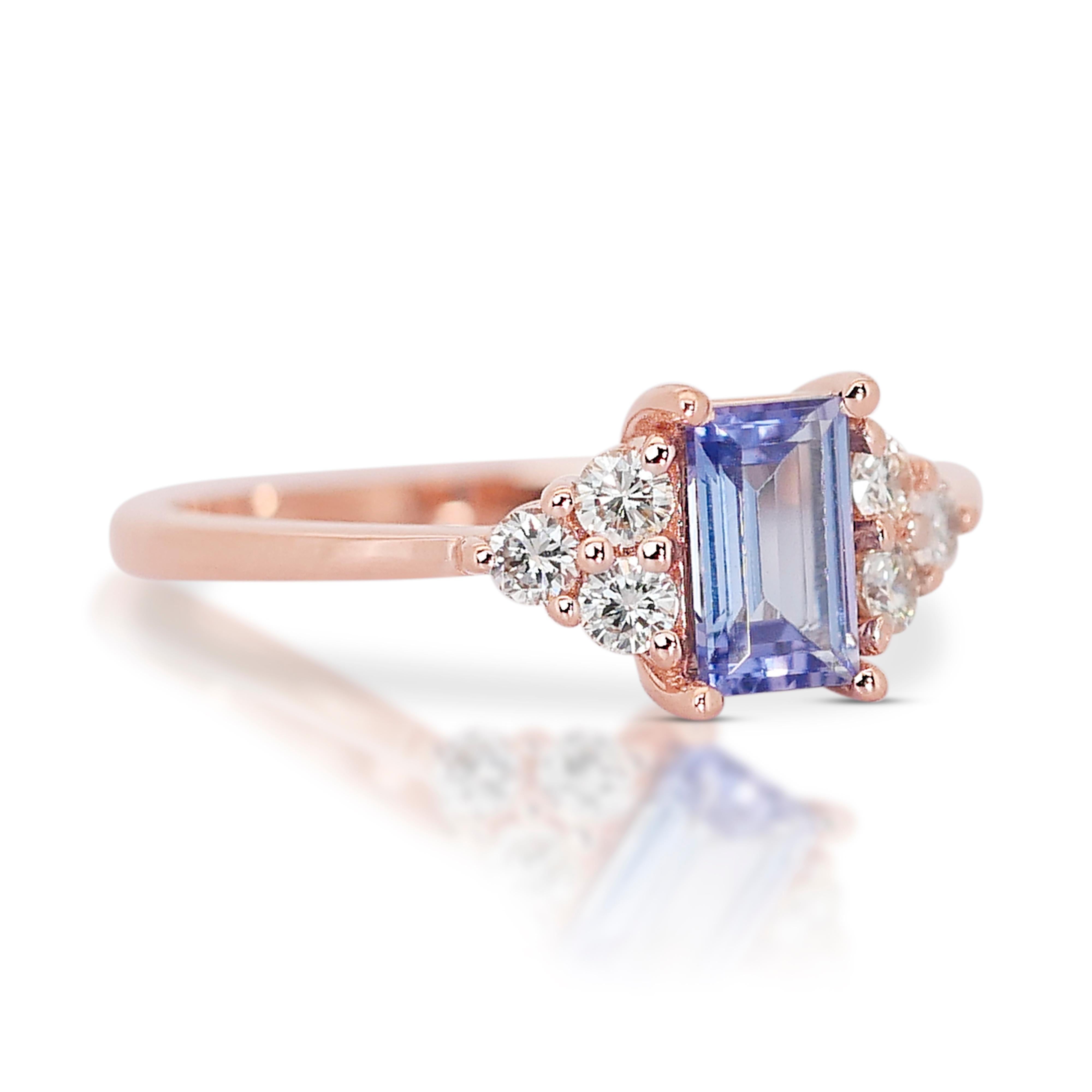 Enchanting 14k Rose Gold Tanzanite and Diamond Pave Ring w/1.01 ct - IGI  In New Condition For Sale In רמת גן, IL