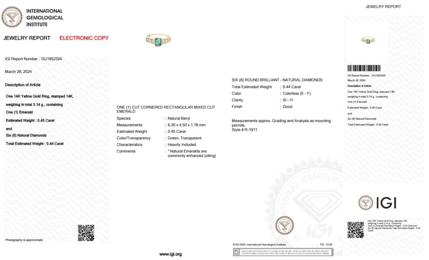 Women's Enchanting 14k Yellow Gold Emerald & Diamond Pave Ring w/0.89 ct - IGI Certified