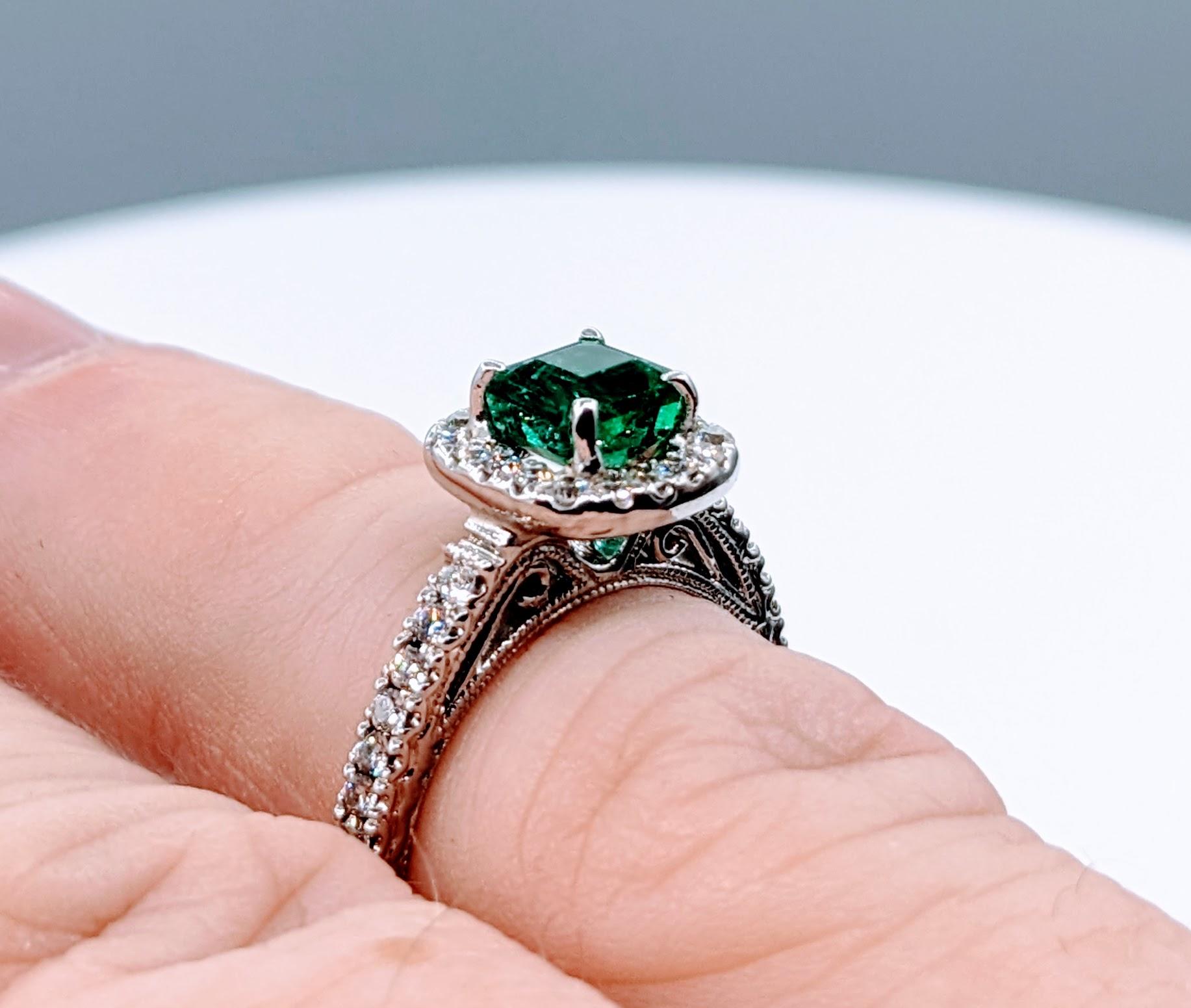 Enchanting 1.74ct Emerald & Diamond Halo Ring For Sale 1