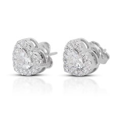 Enchanteresse clous d'oreilles cœur en or blanc 18 carats et diamants 1,82 carat certifiés GIA