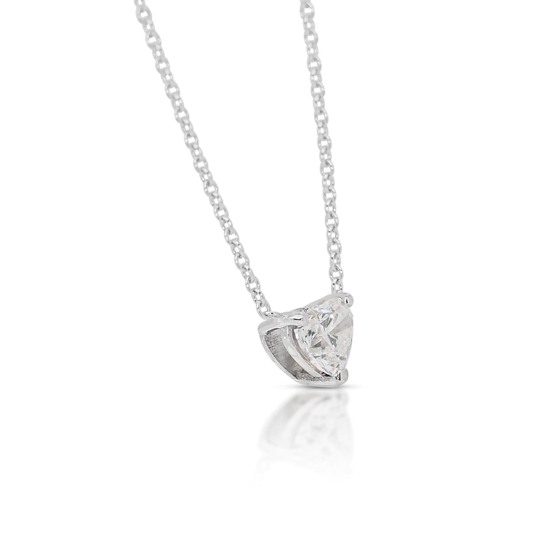Women's Enchanting 18k White Gold Heart-Shaped Diamond Solitaire Necklace w/0.71 ct  For Sale