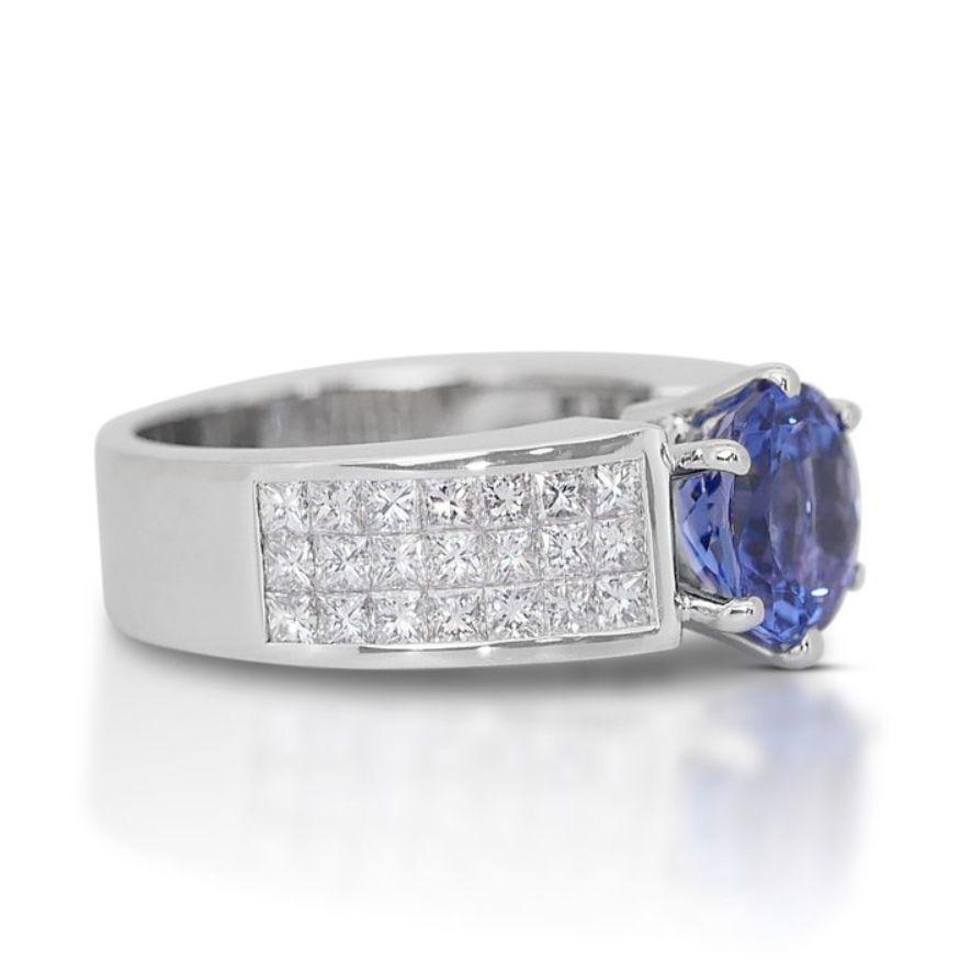 Round Cut Enchanting 1.90 Carat Round Mixed Cut Tanzanite Ring in 18K White Gold For Sale