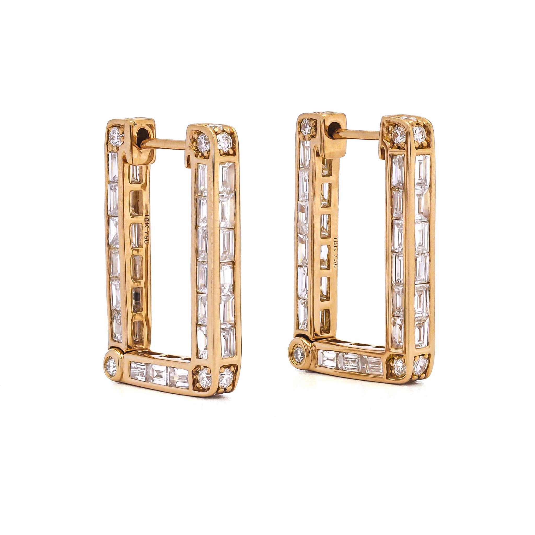 Exude elegance with our Inside Out Baguette Quad Hoop Earrings in 18K Rose Gold, adorned with a breathtaking 2.90 carats of exquisite baguette-cut diamonds. Meticulously crafted to perfection, the diamonds sparkle and shimmer from every angle,
