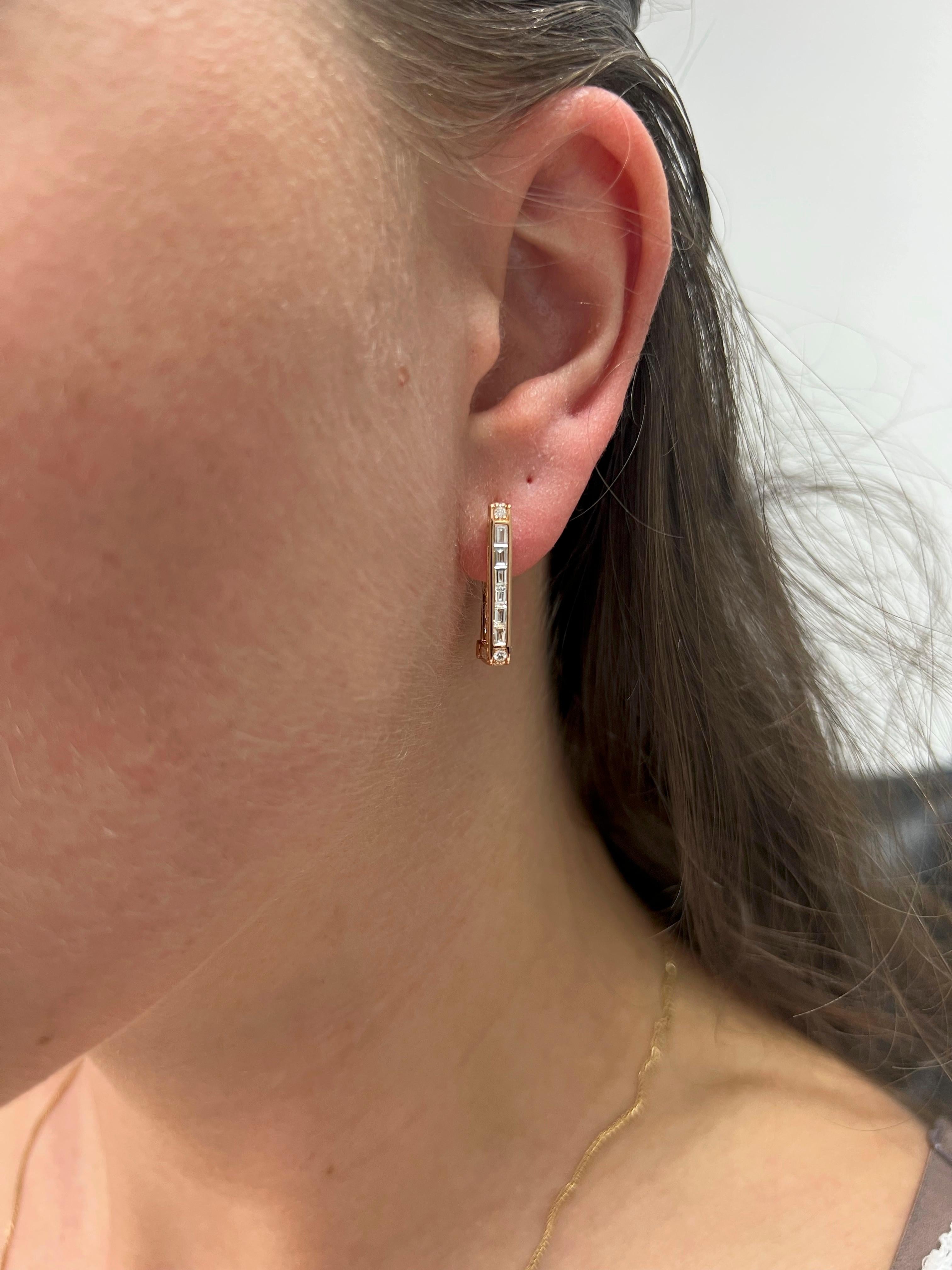 Natural Diamonds 2.90 ct 18K Rose Gold Inside Out Baguette Quad Hoop Earrings  For Sale 1