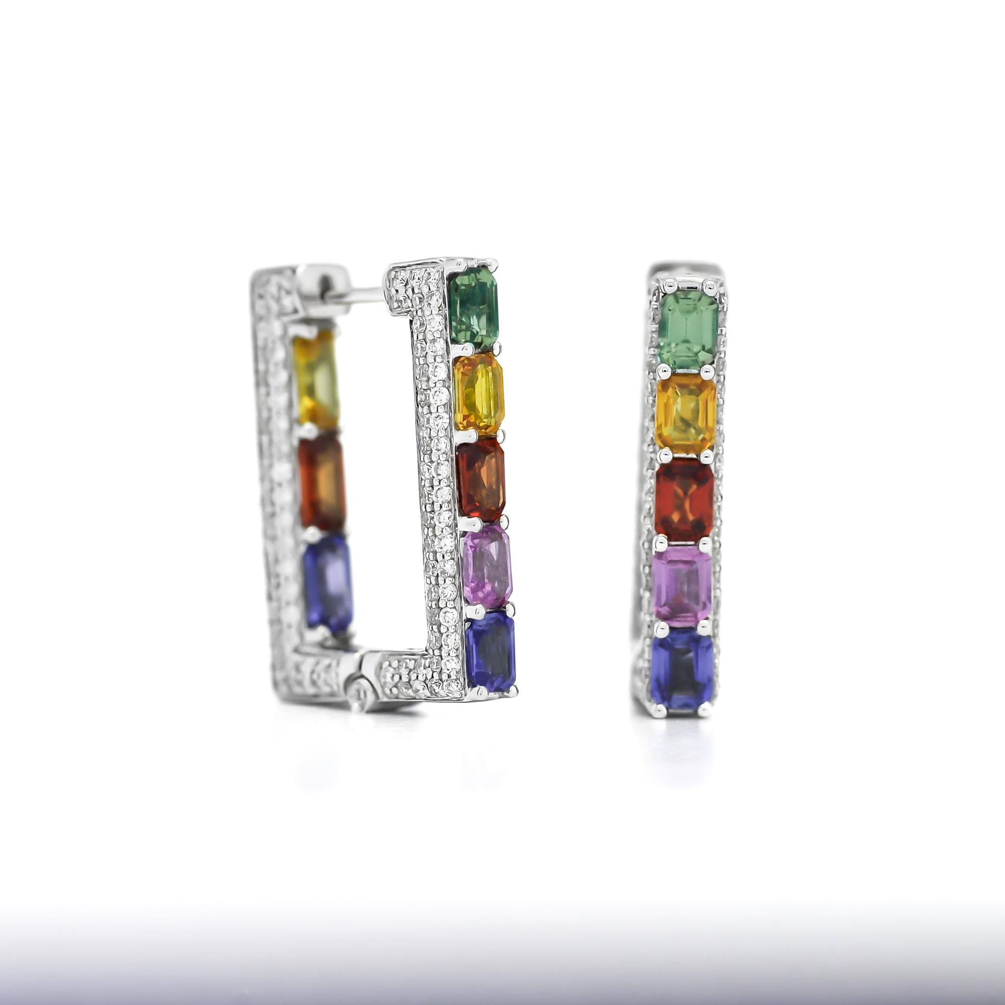 Brilliant Cut Natural Diamonds 1.55 ct 18 Karat White Gold 4.54 cts Rainbow Sapphires Hoops  For Sale