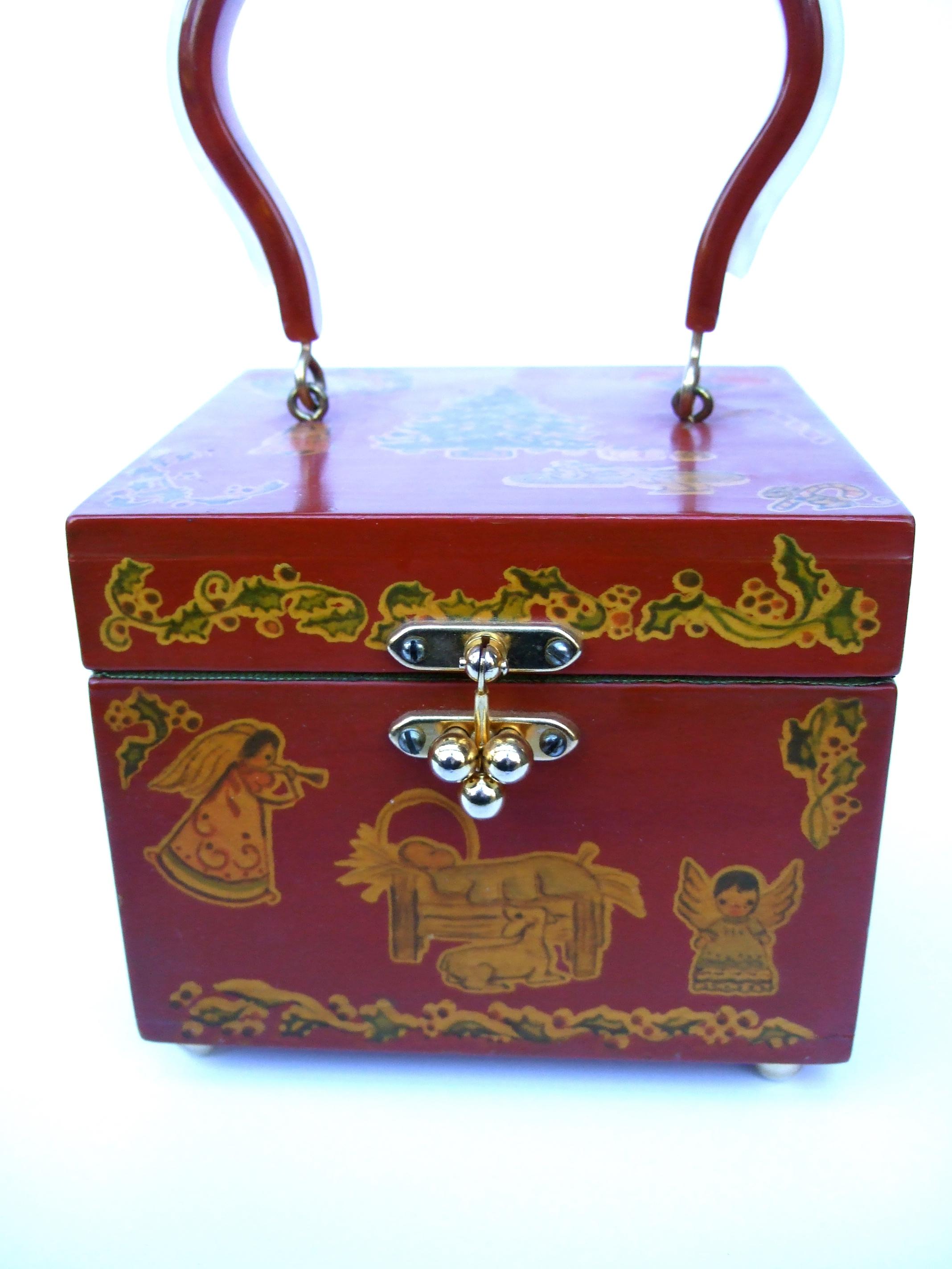 Enchanting Christmas Themed Handmade Wood Artisan Decoupage Box Purse c 1960s 1