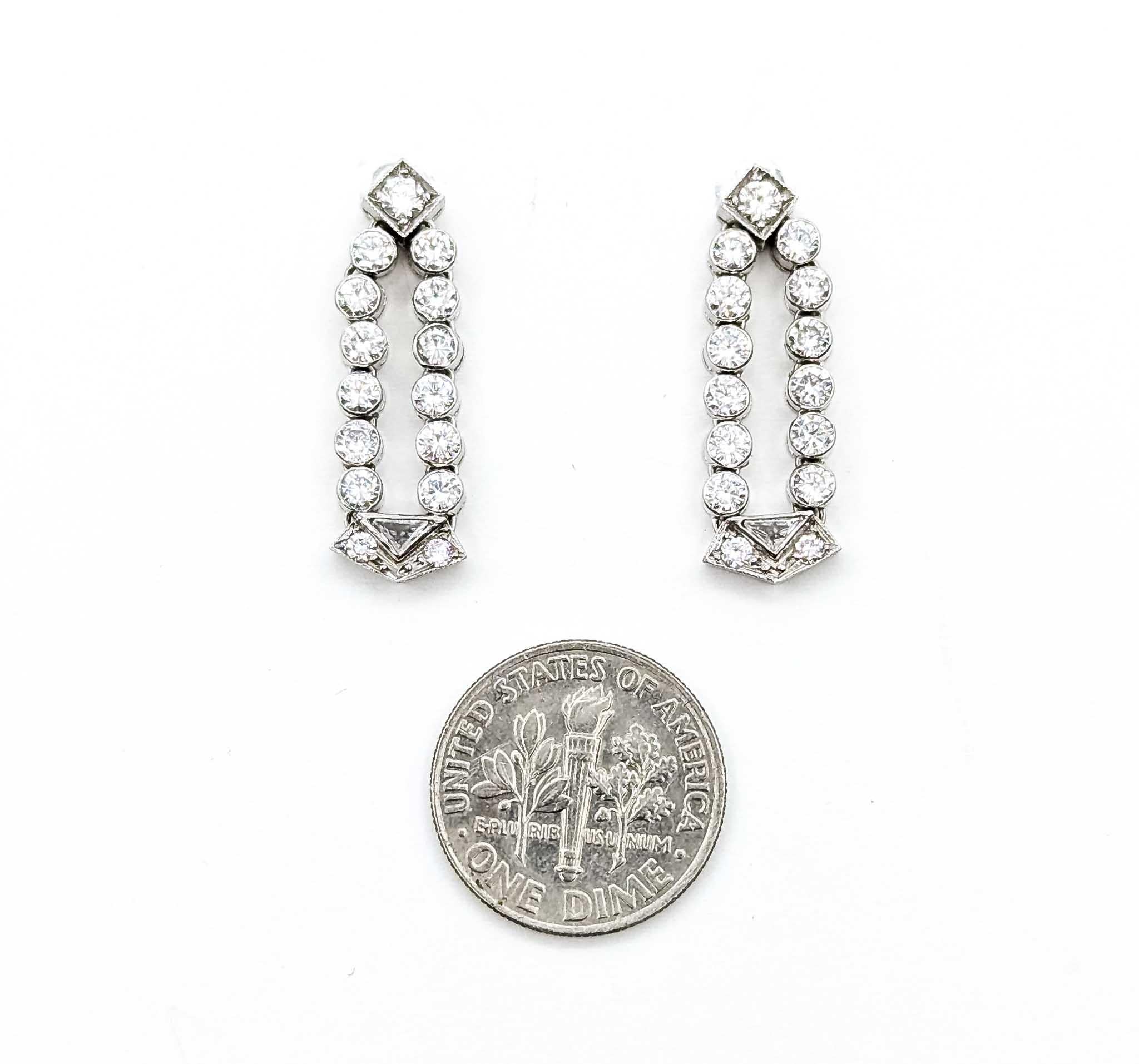 Pendientes de Platino con Diamantes Encantadores en Excelente estado para la venta en Bloomington, MN
