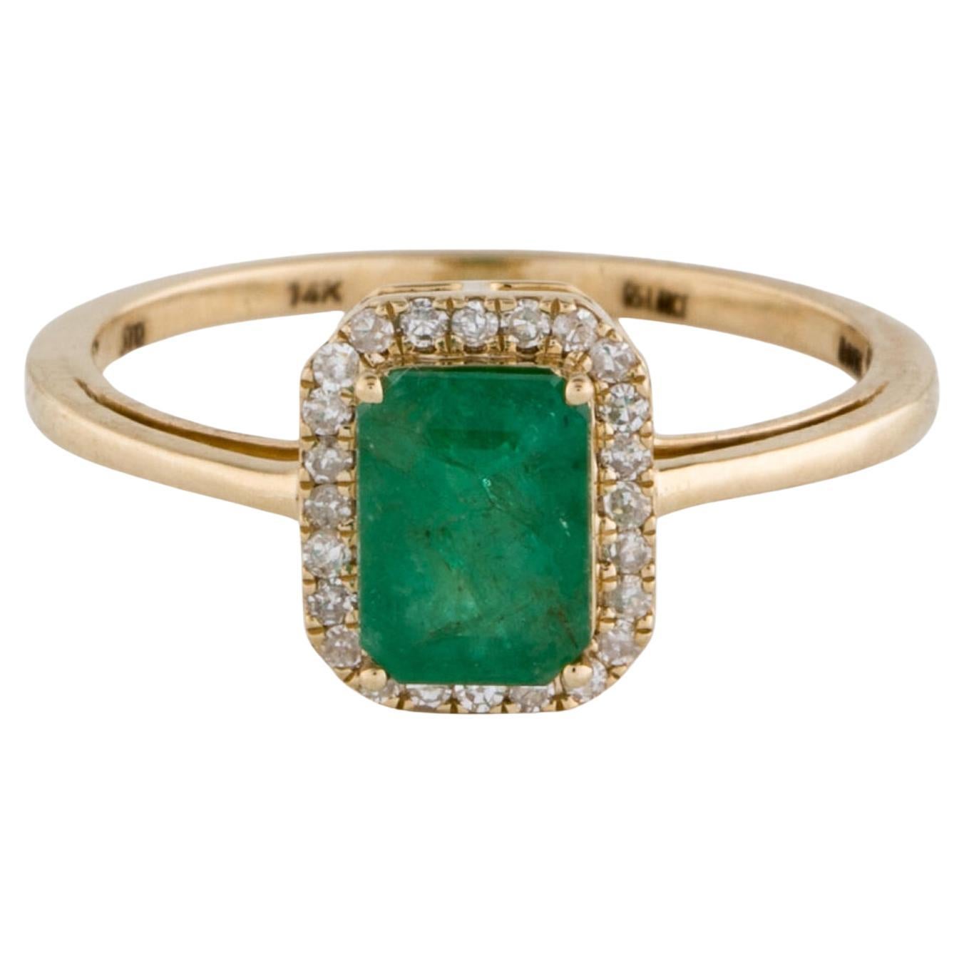 Exquisite 14K 1.00ct Emerald & Diamond Ring - Size 7 - Elegant Statement Jewelry