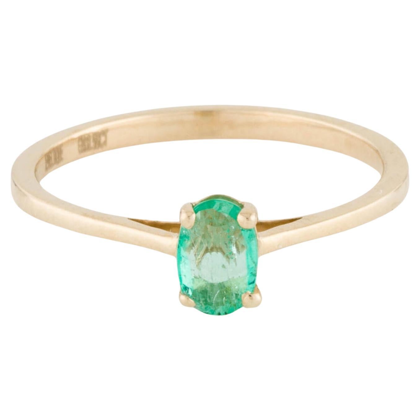 Luxurious 14K Emerald Cocktail Ring, Size 6.75 - Timeless Statement Jewelry For Sale