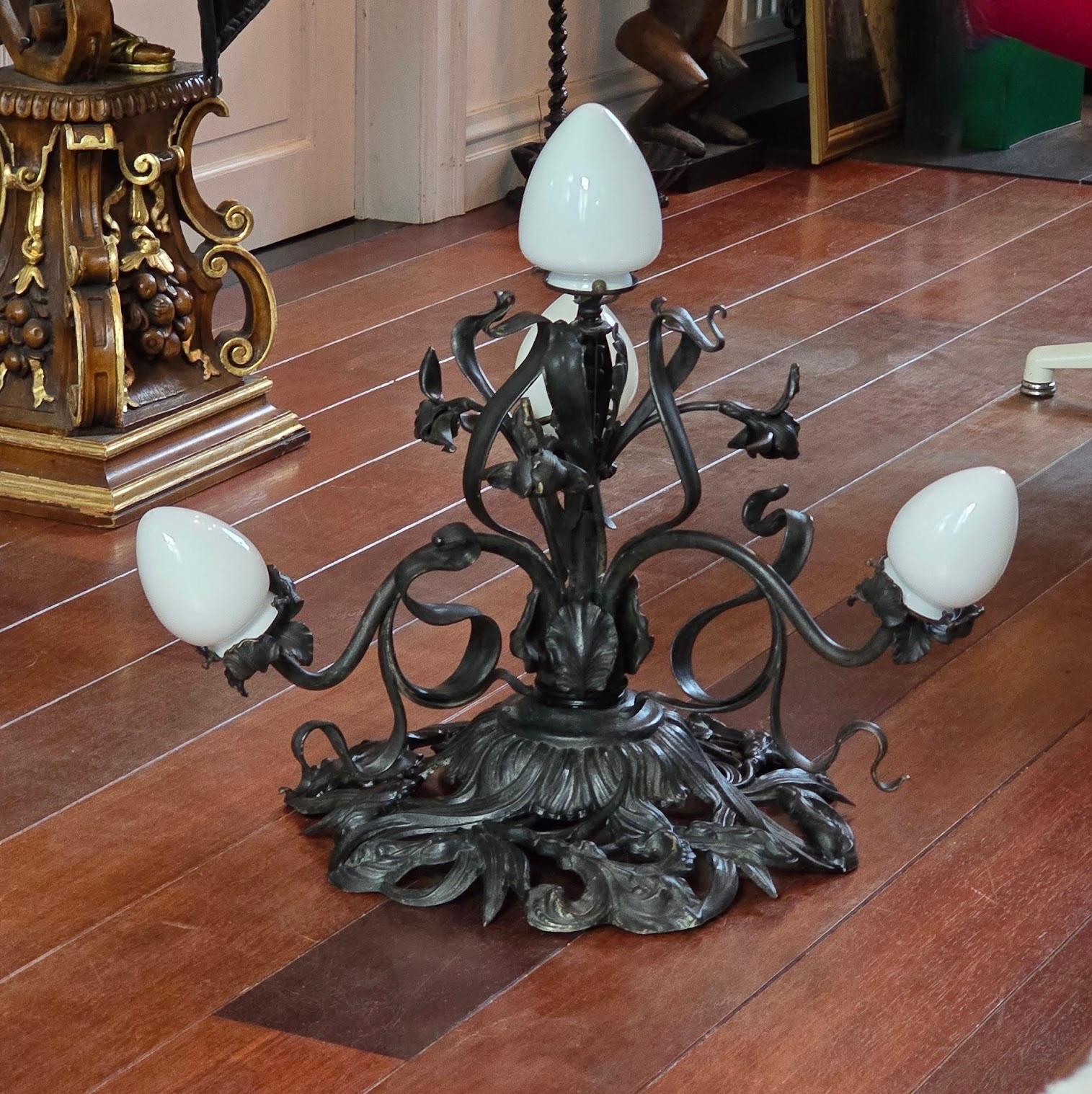 Français Lustre encastré de style Art Nouveau français en vente