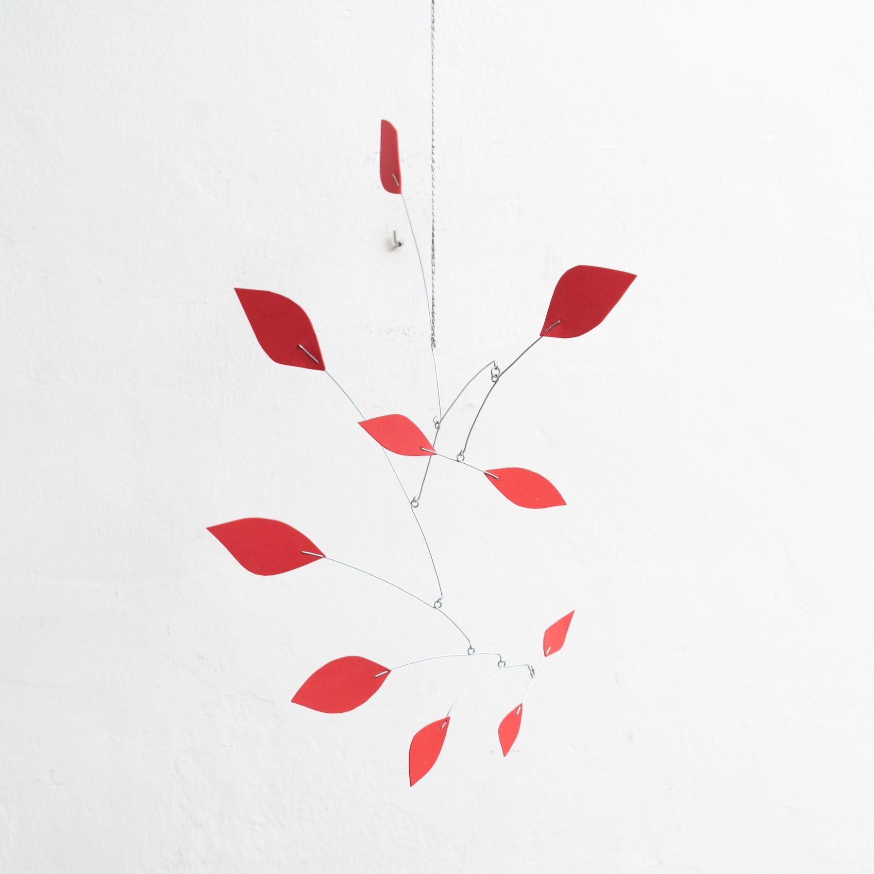 Enchanting Motion: Iron and Foam Kinetic Sculpture - Vibrant Red In Good Condition For Sale In Barcelona, ES