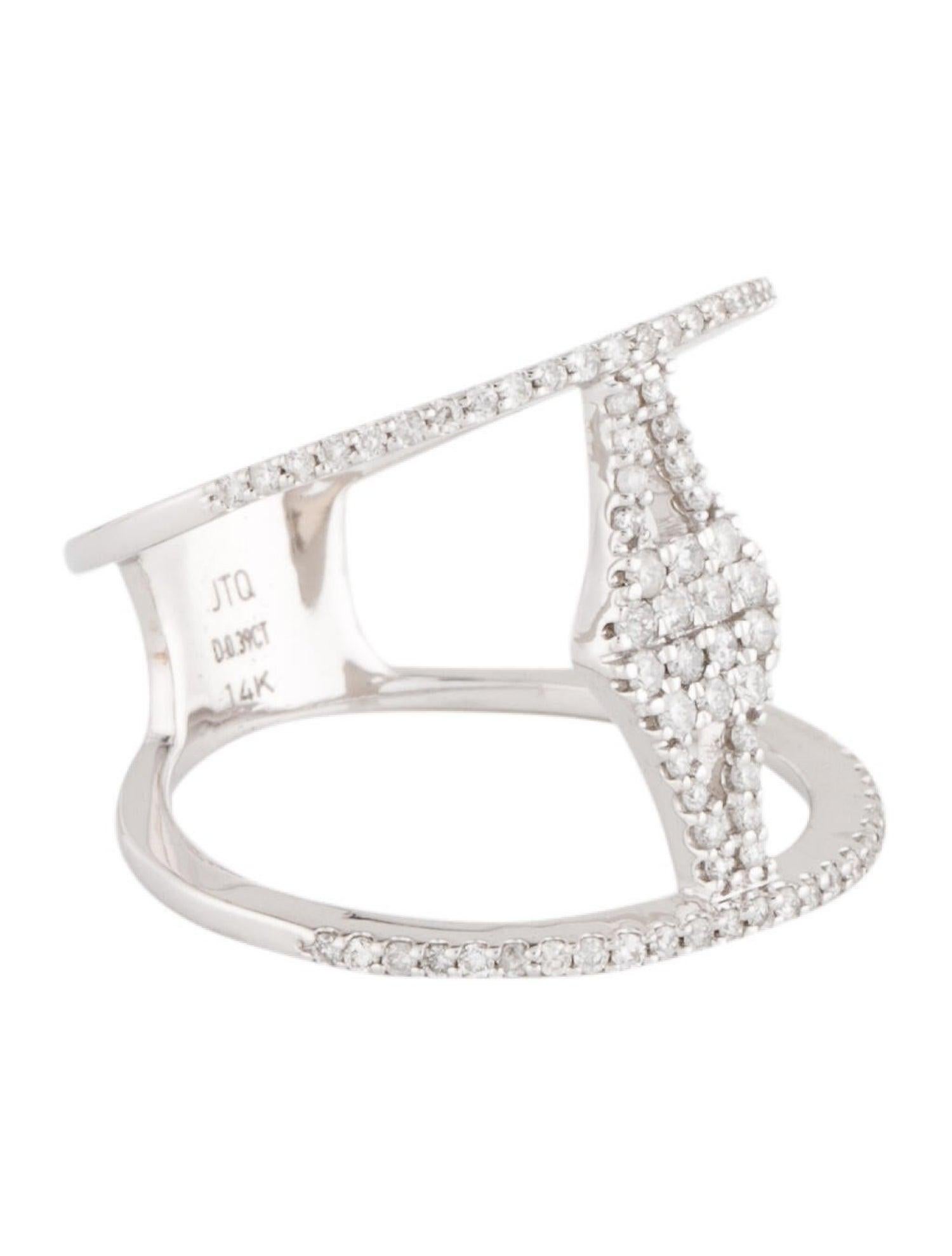 Erleben Sie die himmlische Schönheit des Winters mit unserem Snowflake Soirée Diamond Ring, einer faszinierenden Kreation, die die zarte Komplexität von Schneeflocken in funkelnden weißen Diamanten einfängt. Dieses exquisite, mit viel Liebe zum