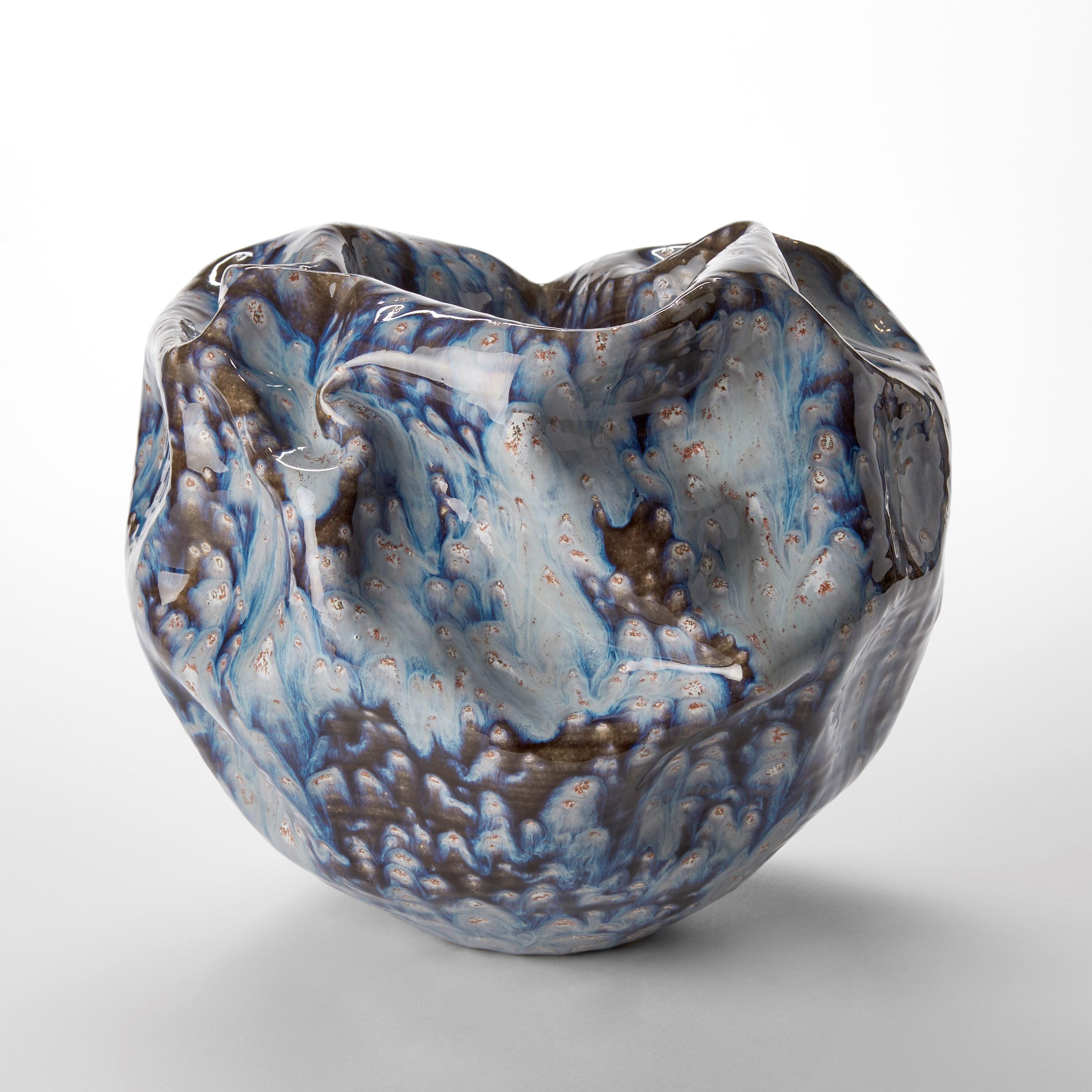 Spanish Enclosed Form in Galactic Blue No 111, sculpture by Nicholas Arroyave-Portela For Sale