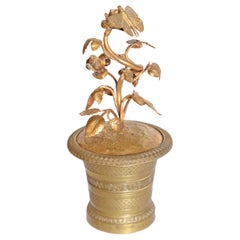 Encrier of Gilt Bronze / Flower Basket of Roses with Butterfly