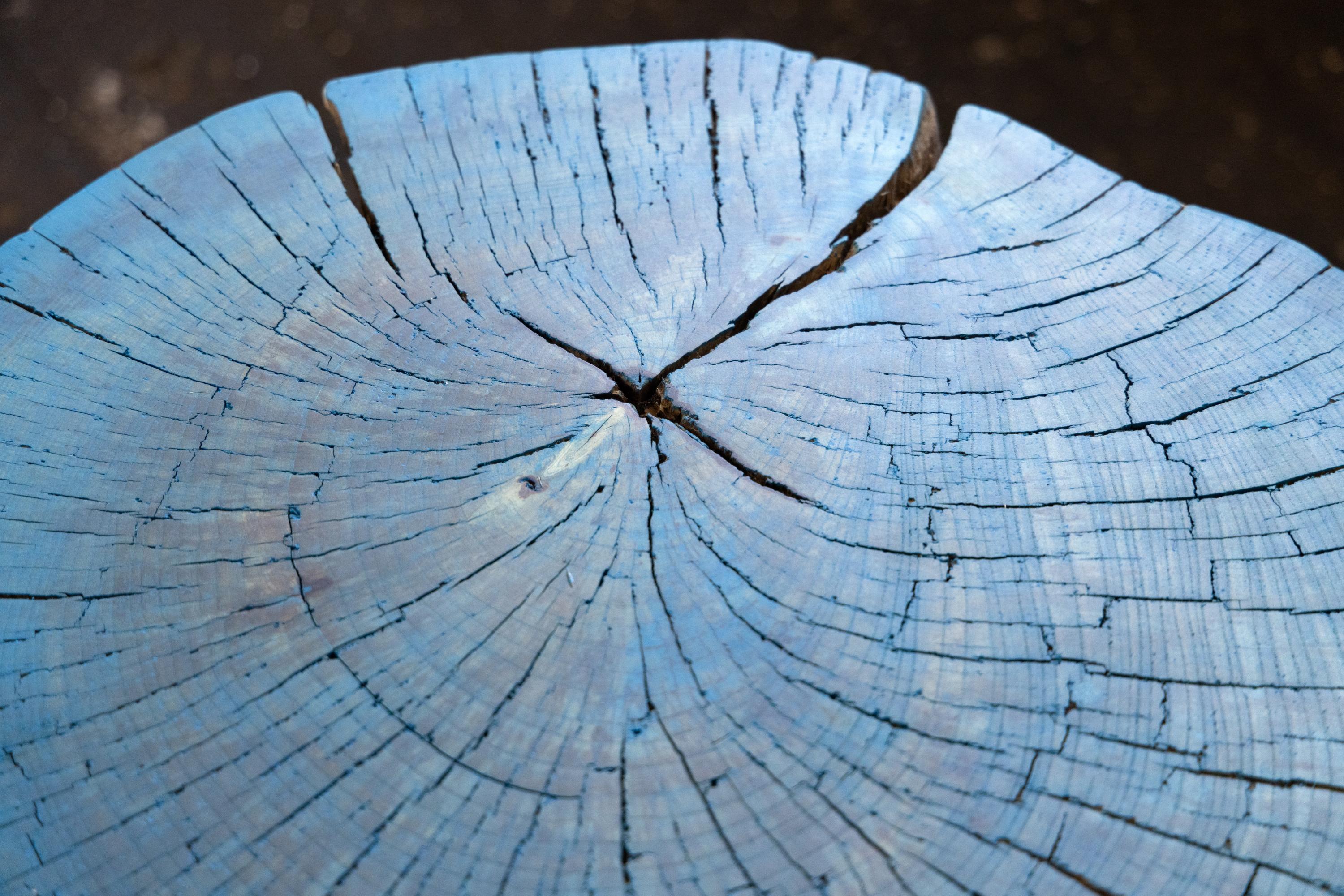 blue round end table