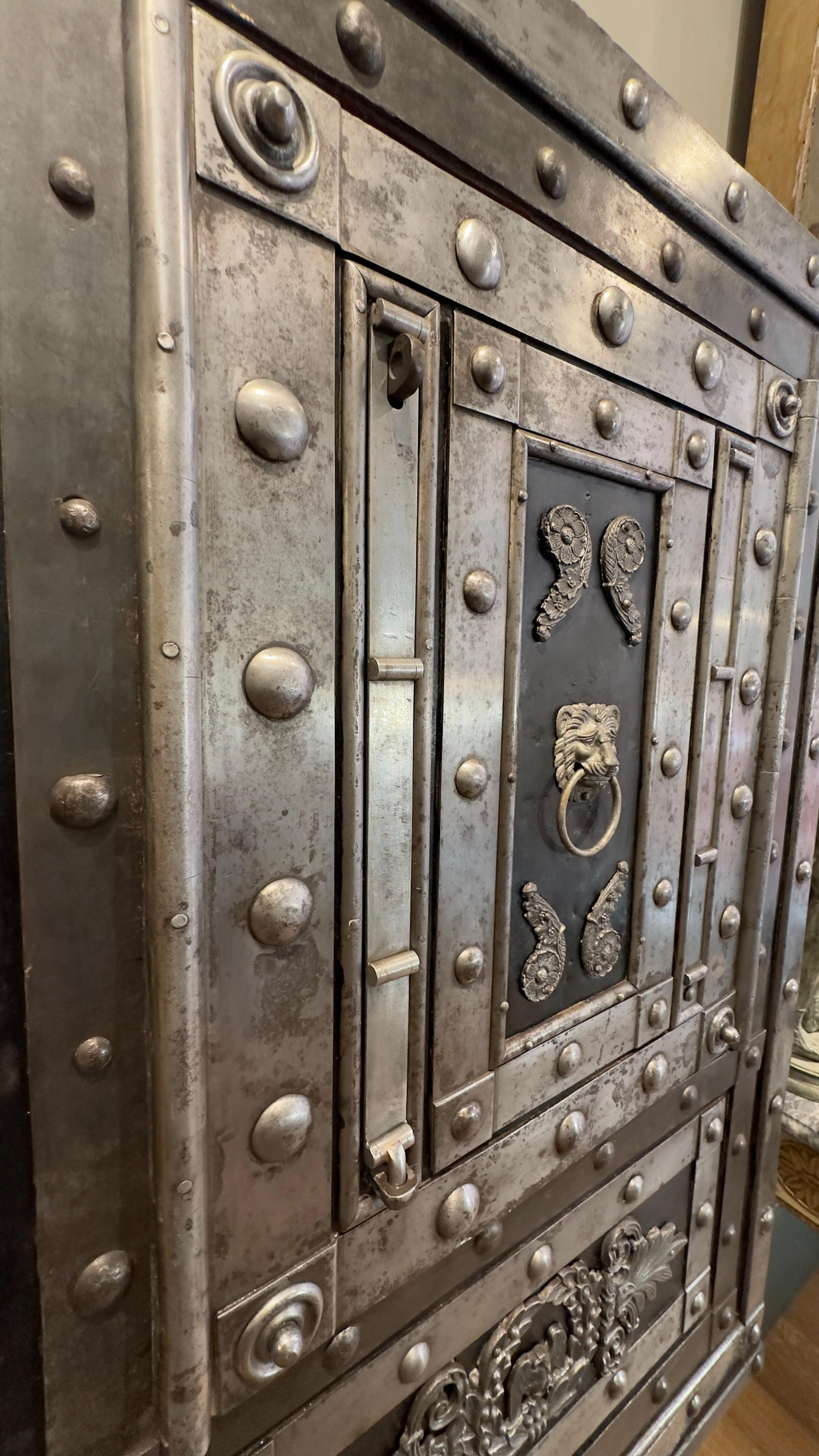 18th Century END OF 18th - EARLY 19th CENTURY IRON SAFE  For Sale