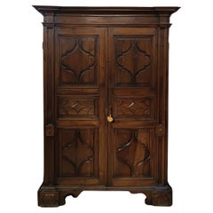 END OF THE 17th CENTURY LOUIS XIV WARDROBE IN SOLID WALNUT