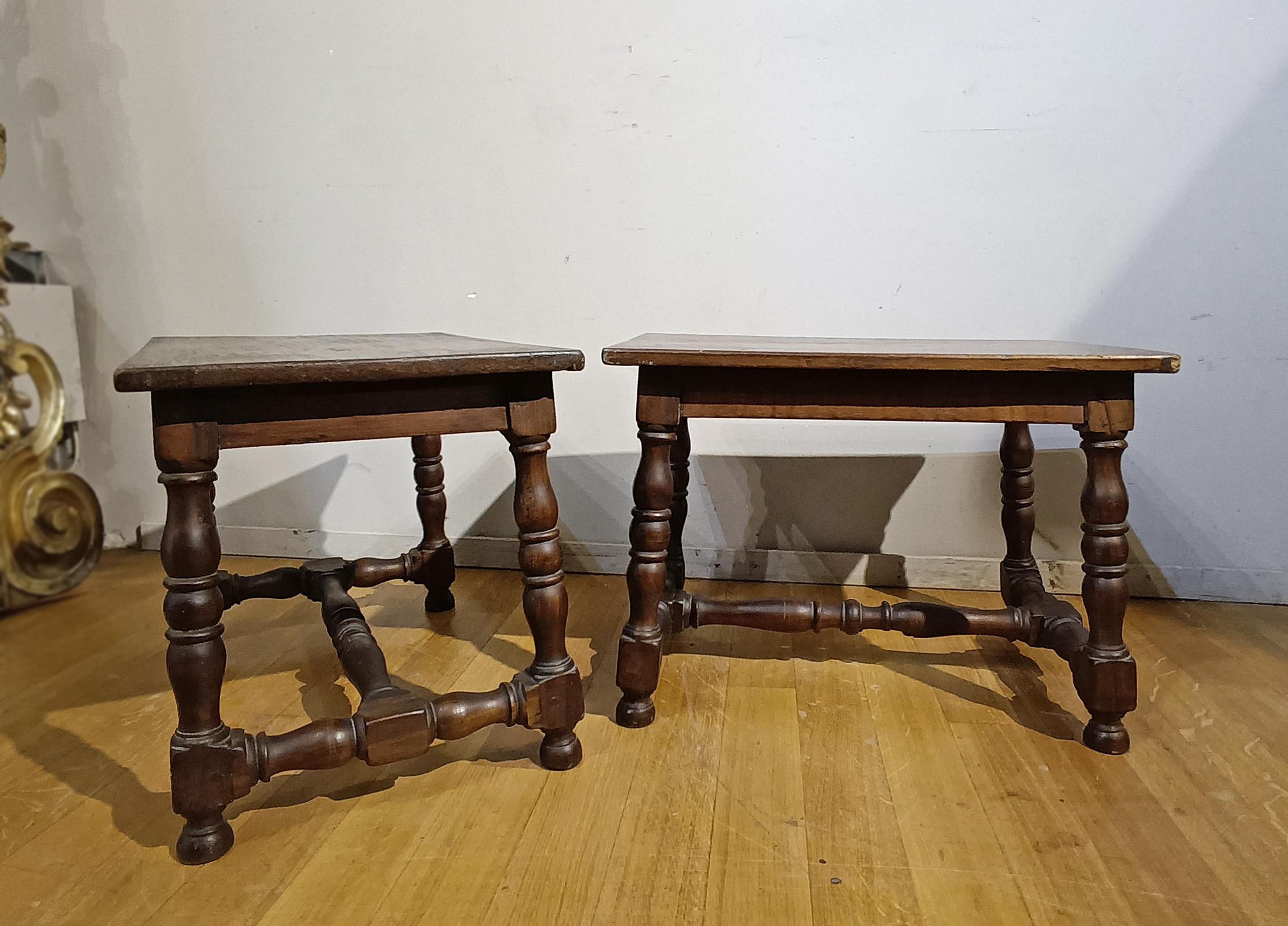 Par de taburetes de louis xiv de finales del siglo xvii en venta 2