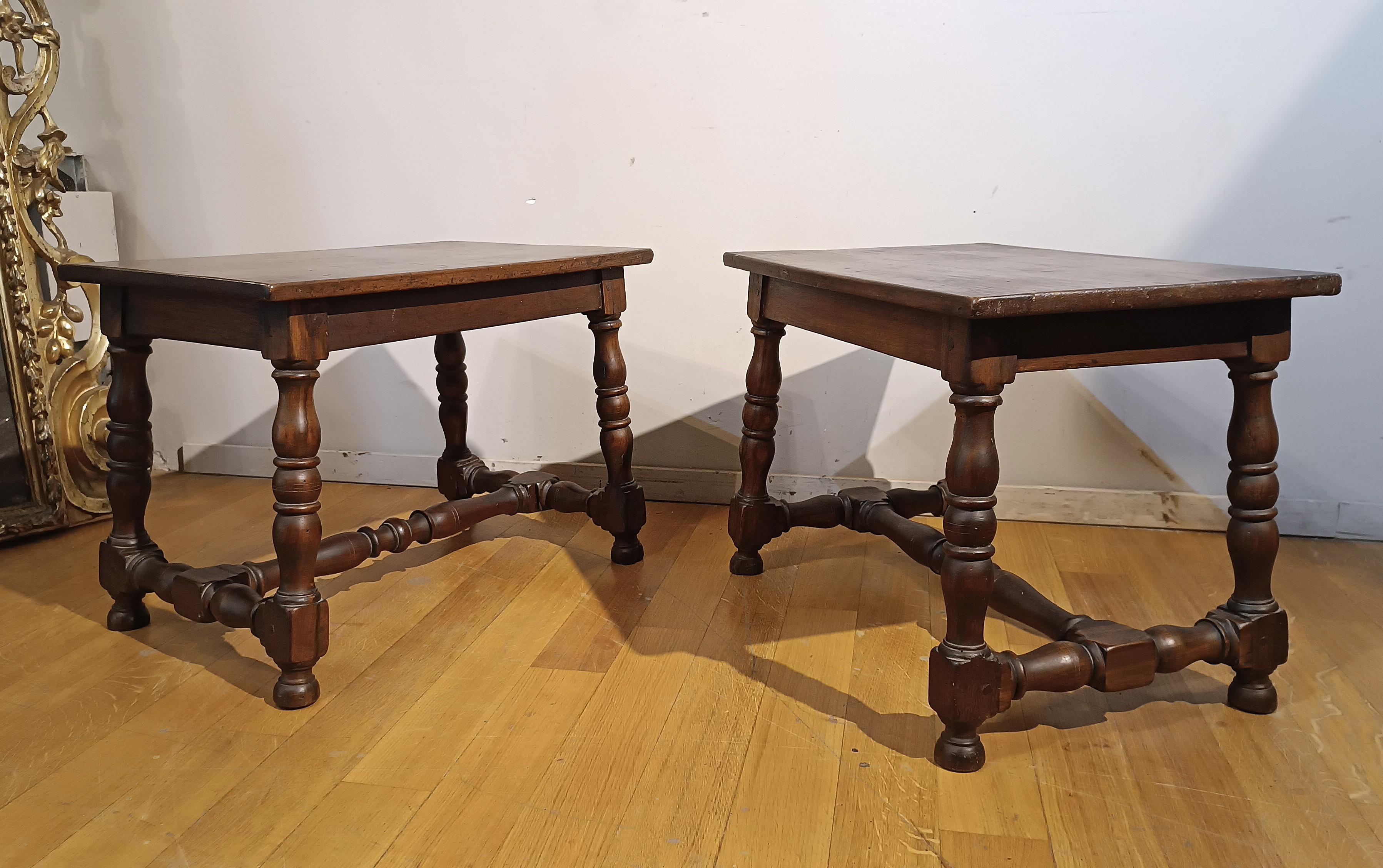 Par de taburetes de louis xiv de finales del siglo xvii Luis XIV en venta