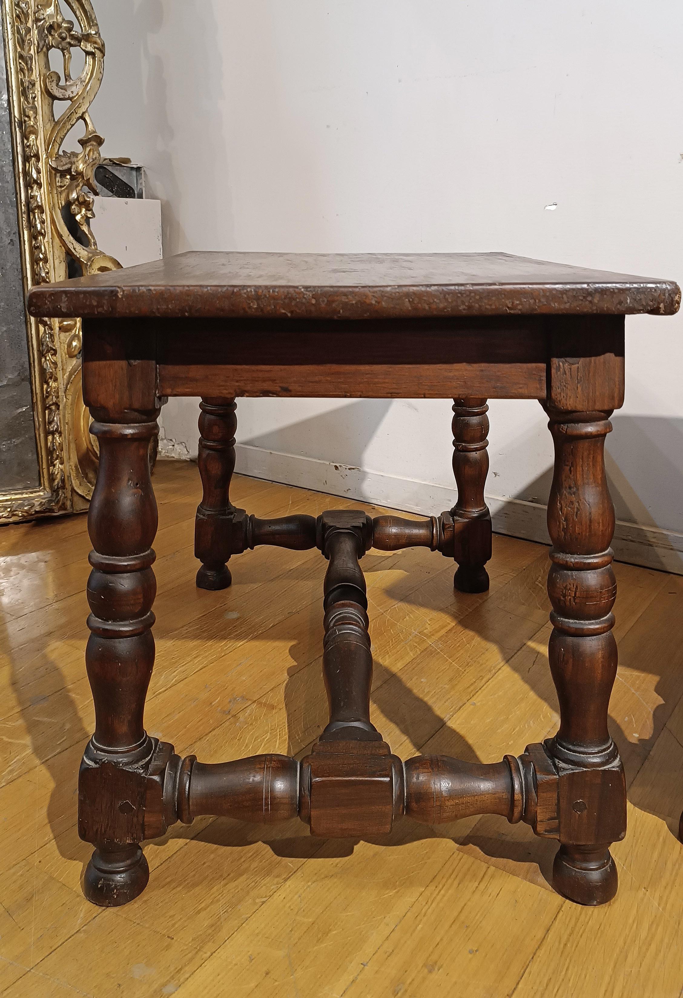Par de taburetes de louis xiv de finales del siglo xvii 17th Century en venta