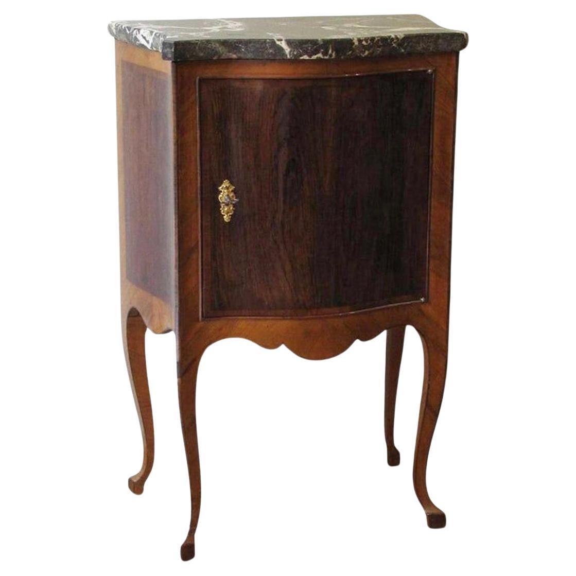 END OF THE 18th CENTURY CROSSBOW BEDSIDE TABLE WITH MARBLE TOP For Sale