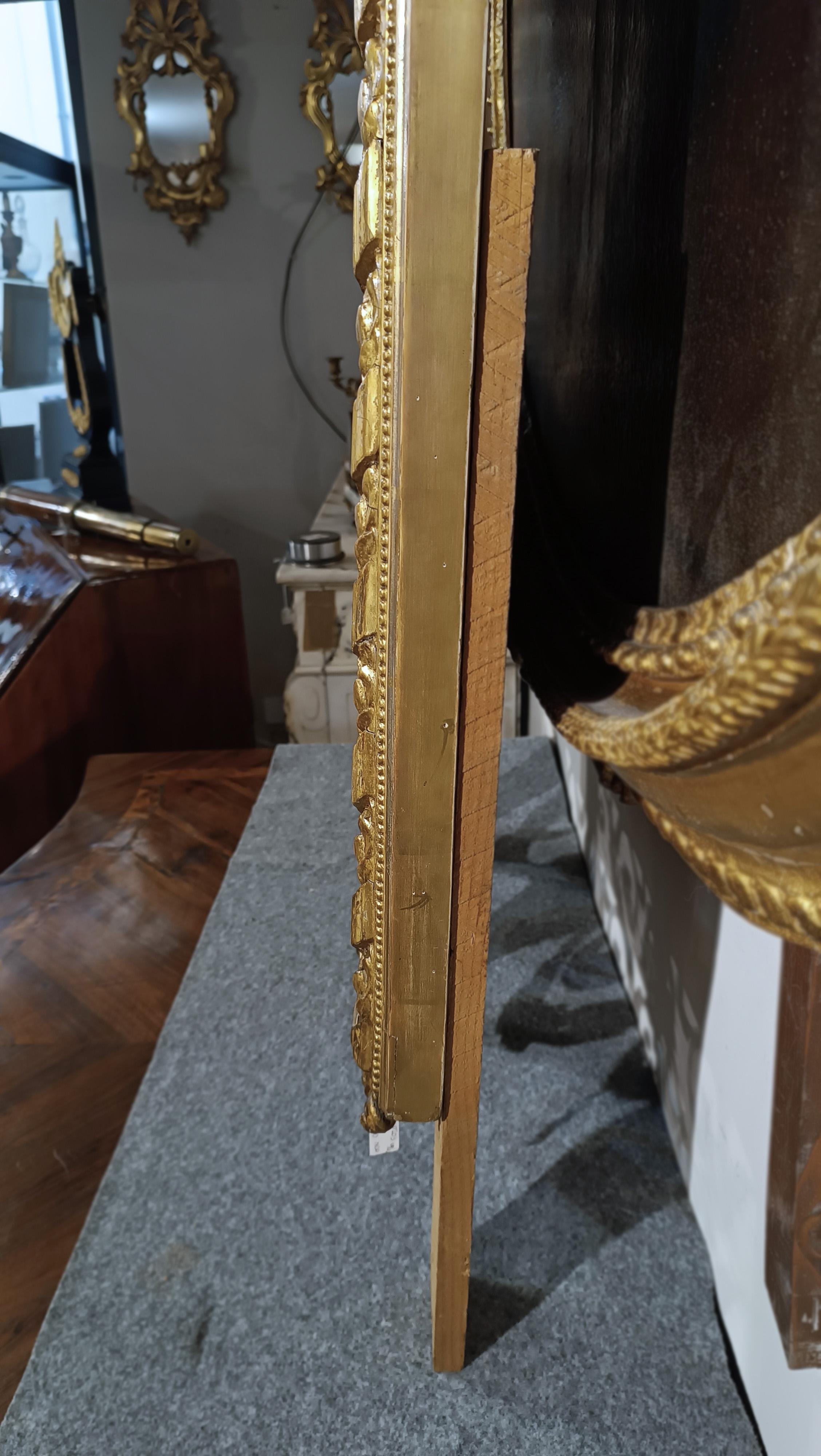 END OF THE 18th CENTURY GOLDEN MIRROR WITH CARYATIDS For Sale 1