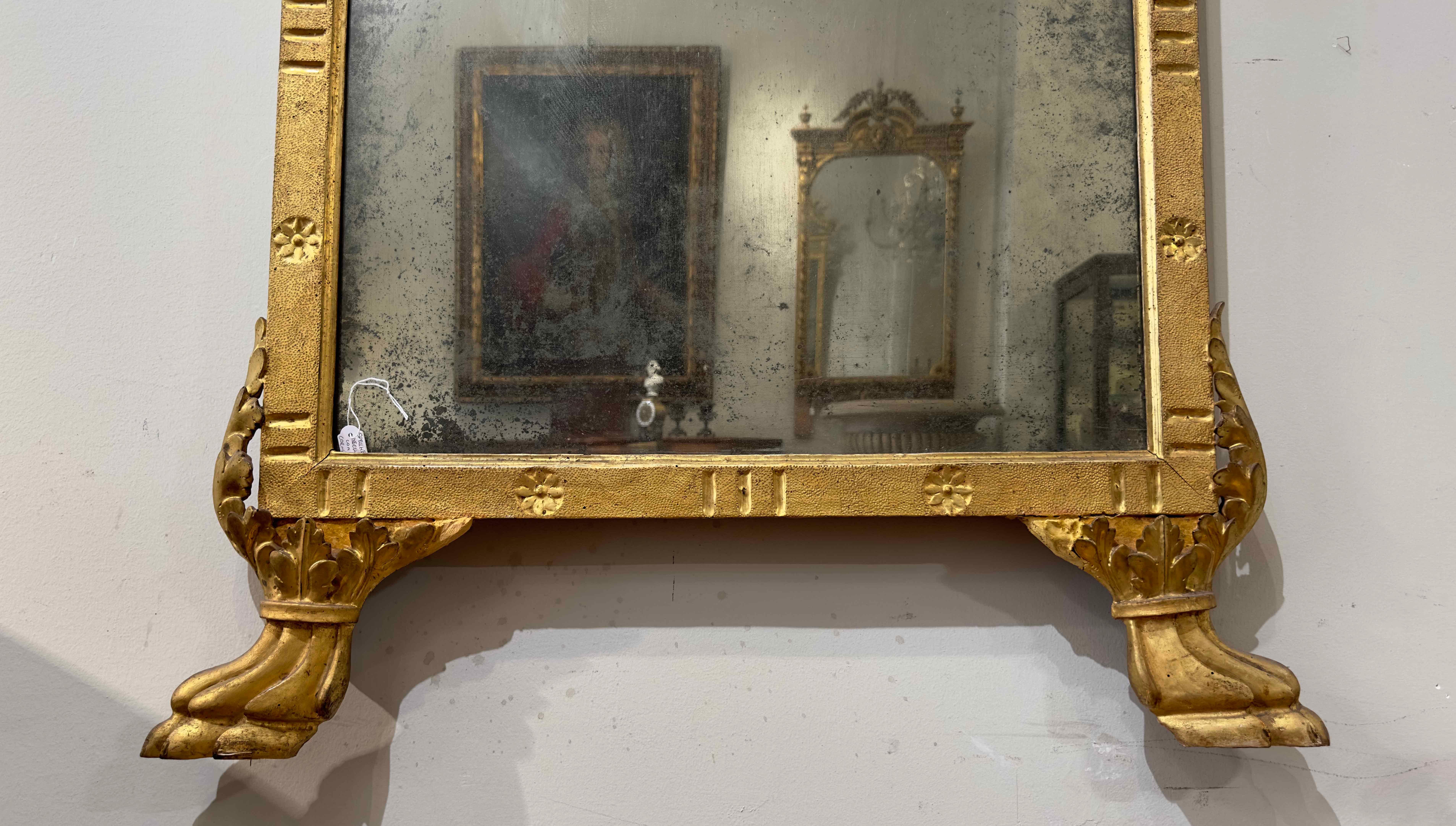 END OF THE 18th CENTURY NEOCLASSICAL MIRROR WITH CORNUCOPIAS AND OLIVE BRANCHES  For Sale 1