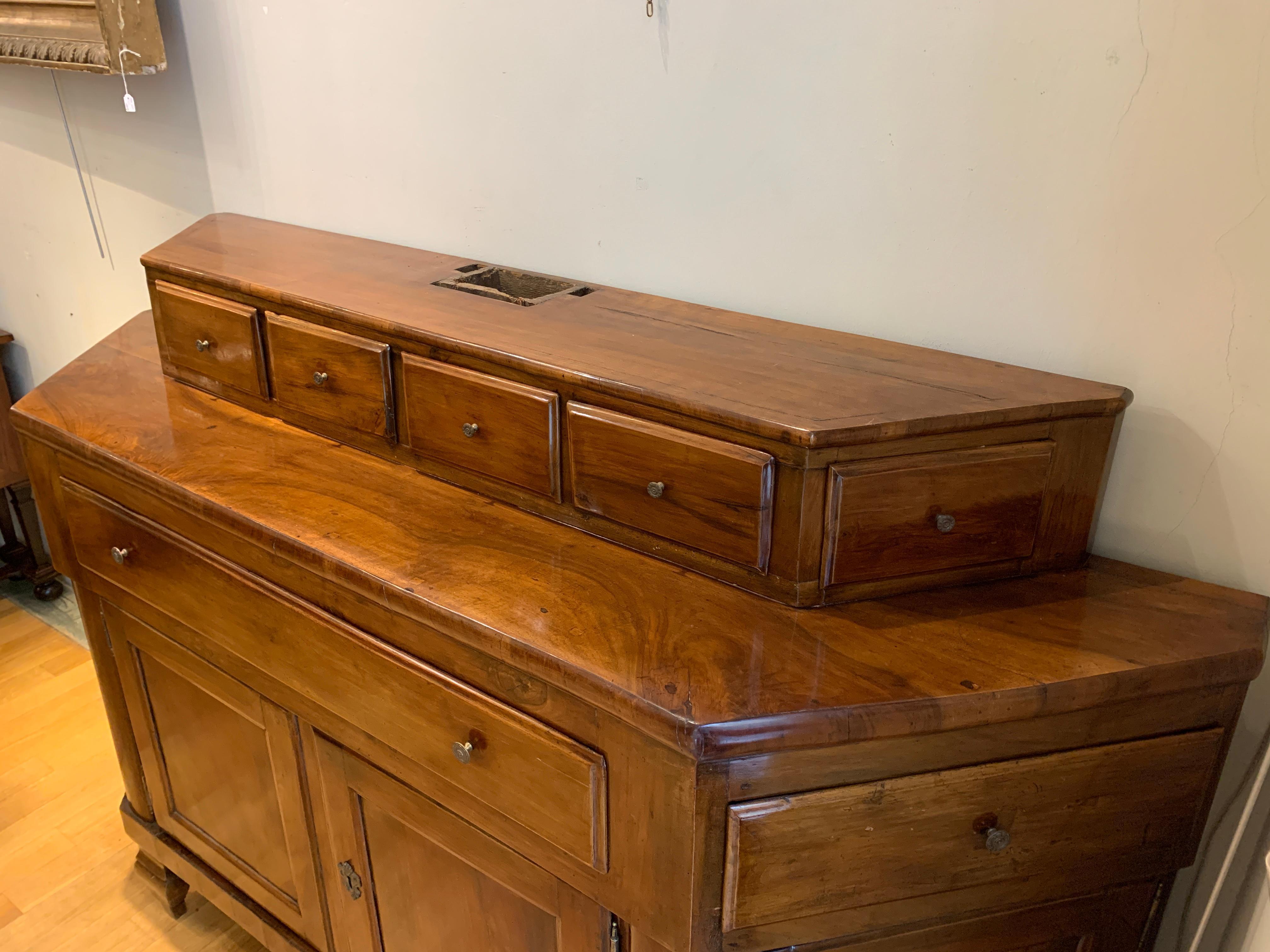 END OF THE 18th CENTURY NOTCHED SIDEBOARD For Sale 3