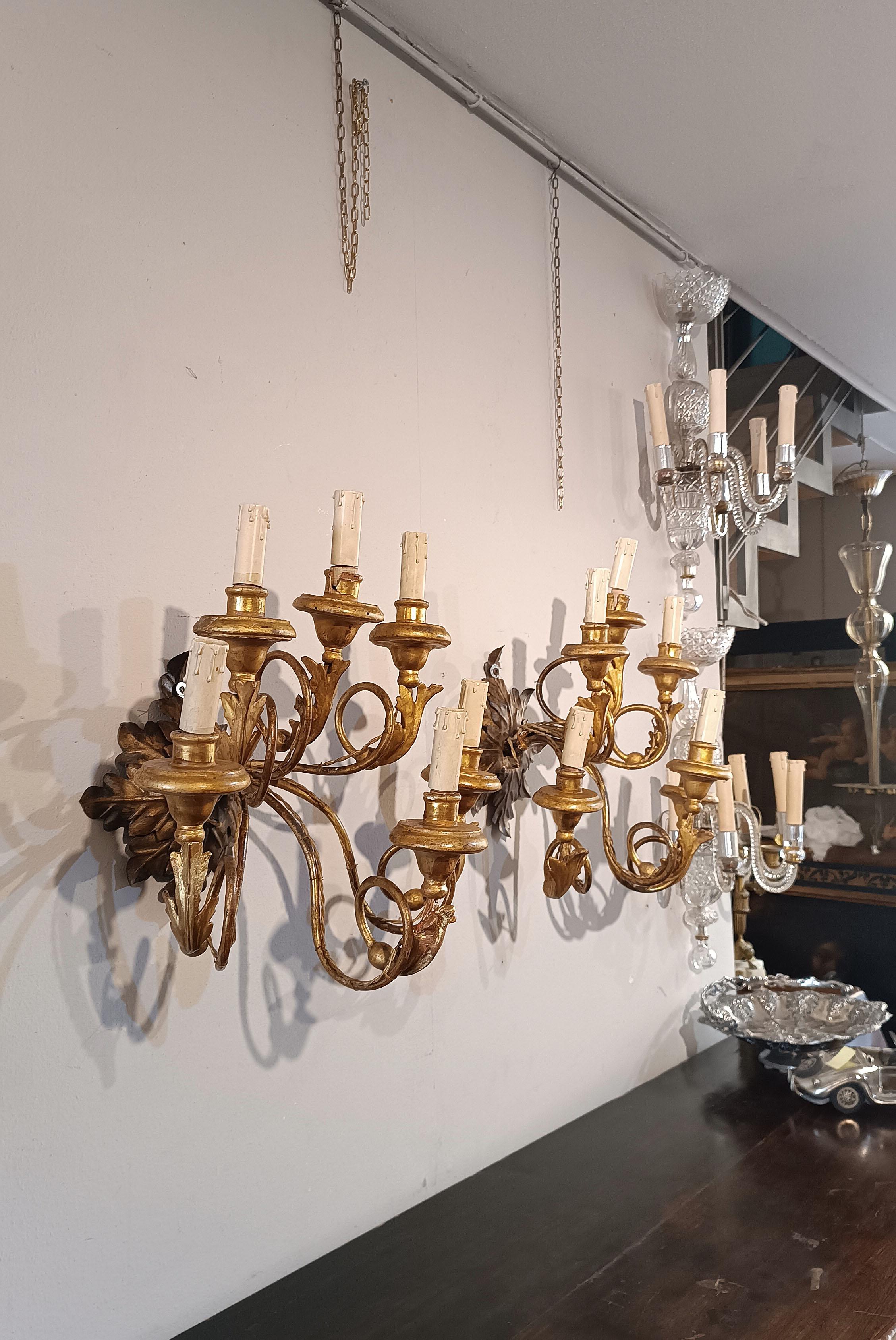 Par de aparatos de madera y hierro dorado de finales del siglo xviii Italian en venta