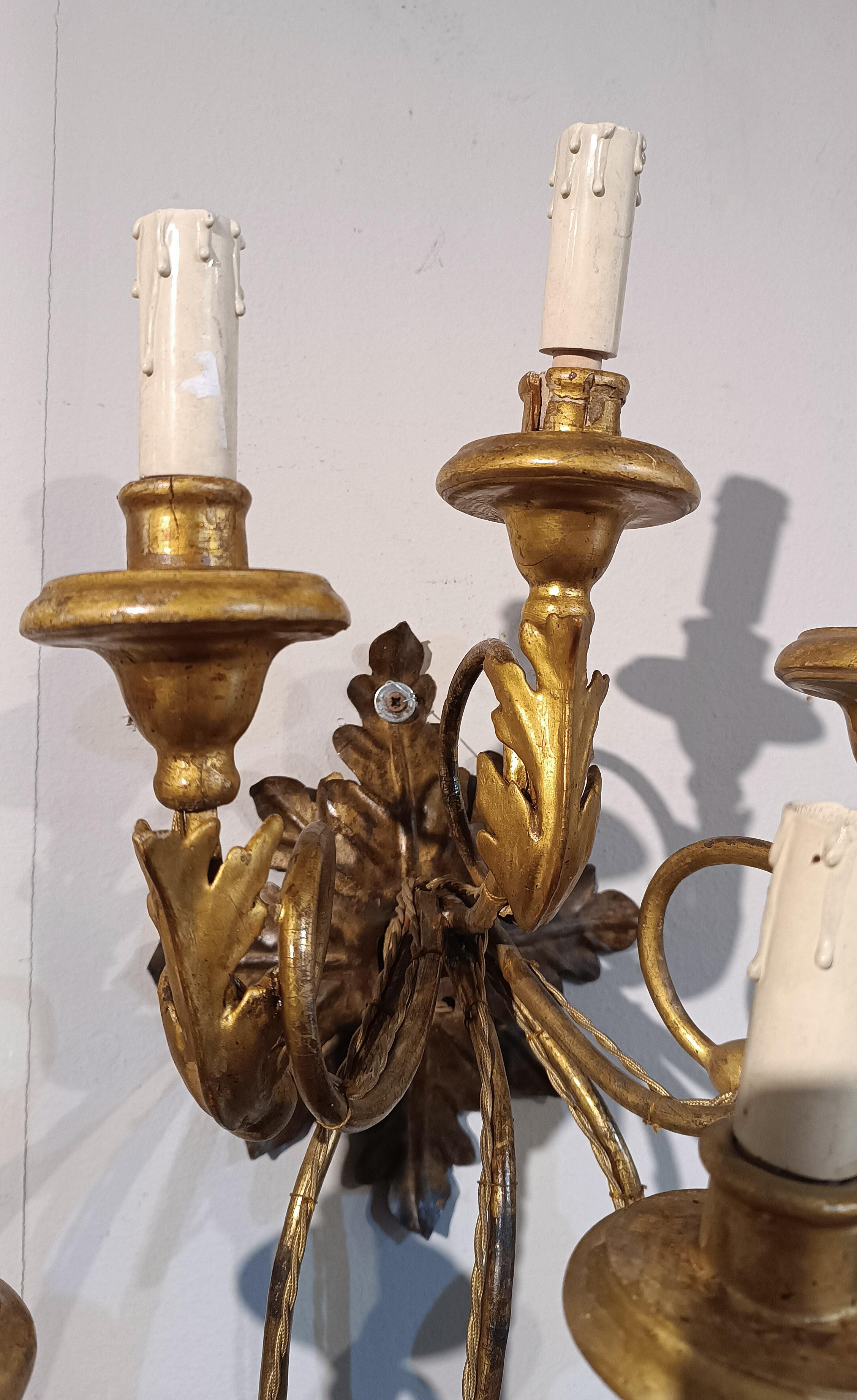 Par de aparatos de madera y hierro dorado de finales del siglo xviii Hierro en venta