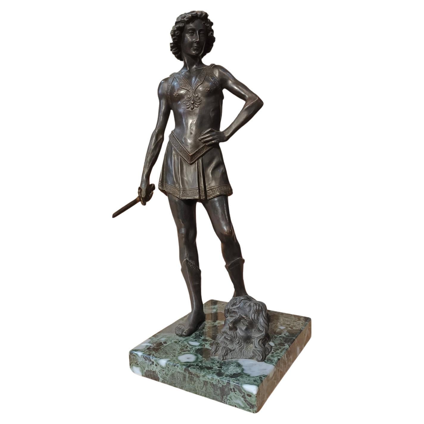 END OF THE 19th CENTURY BRONZE SCULPTURE DAVID AND GOLIATH WITH MARBLE BASE  For Sale