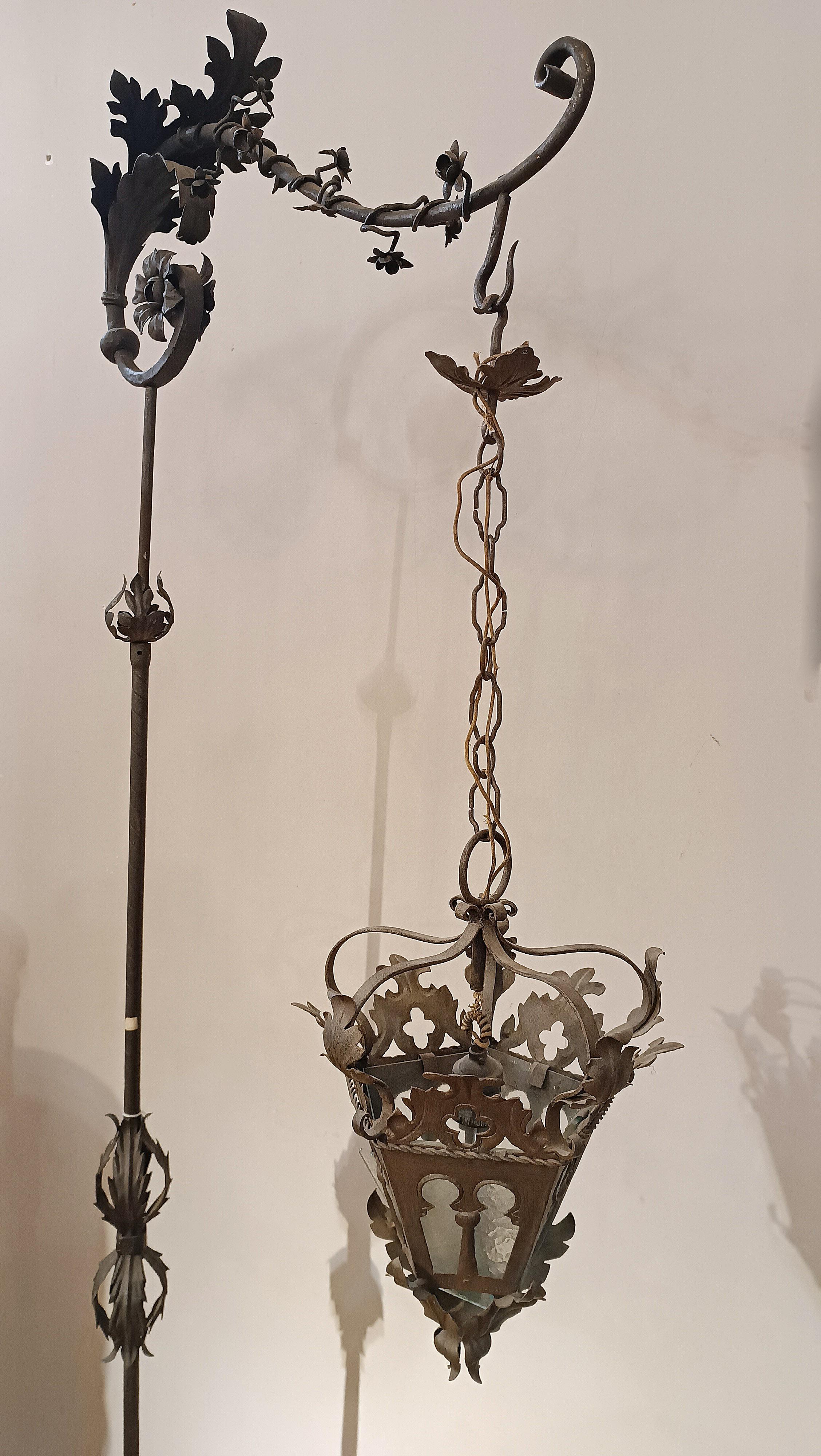 Hand-Crafted END OF THE 19th CENTURY IRON LANTERN HOLDER For Sale
