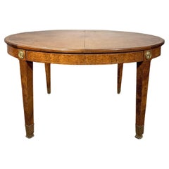 Antique END OF THE 19th CENTURY OVAL TABLE IN MAPLE 