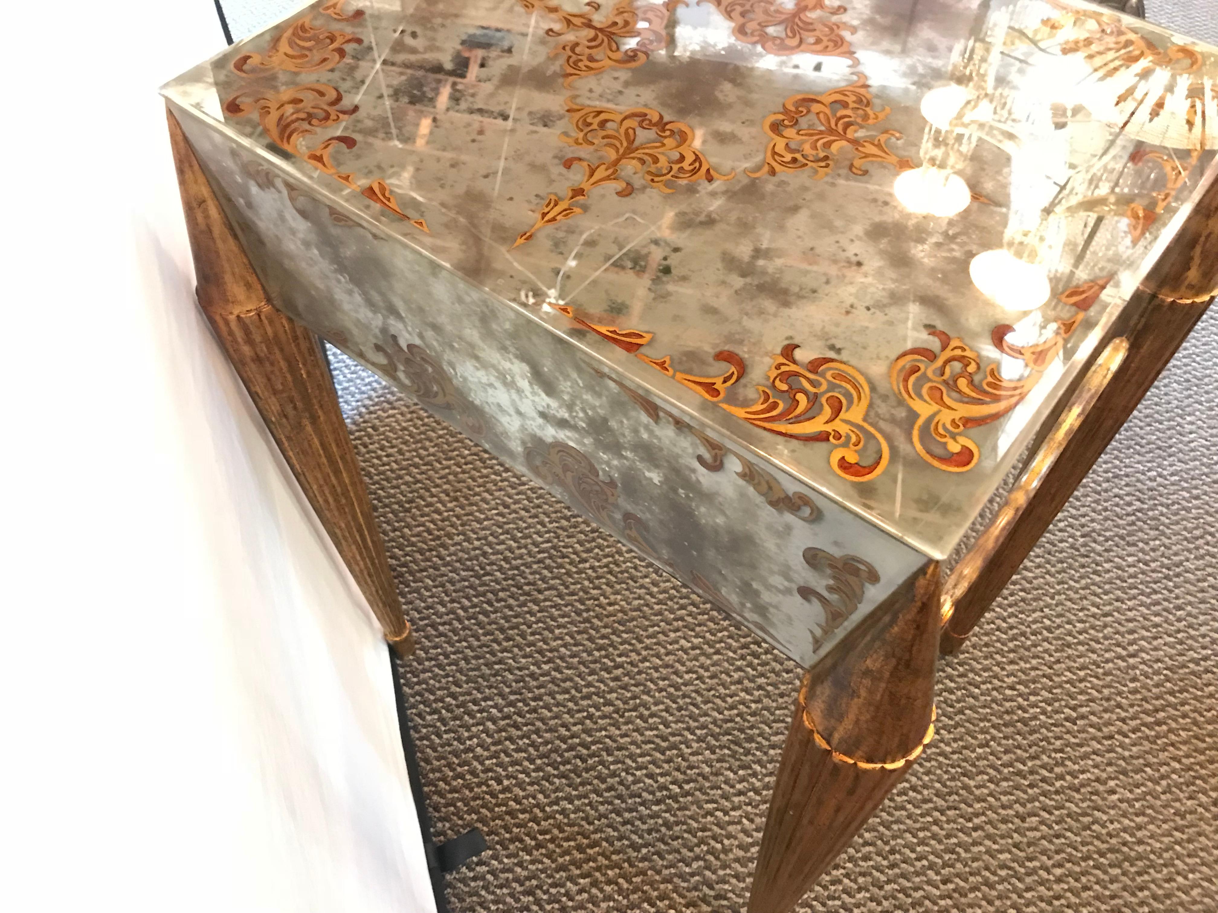End or Lamp Table with Gilt Legs and Églomisé Designed Mirrored Top and Sides 5