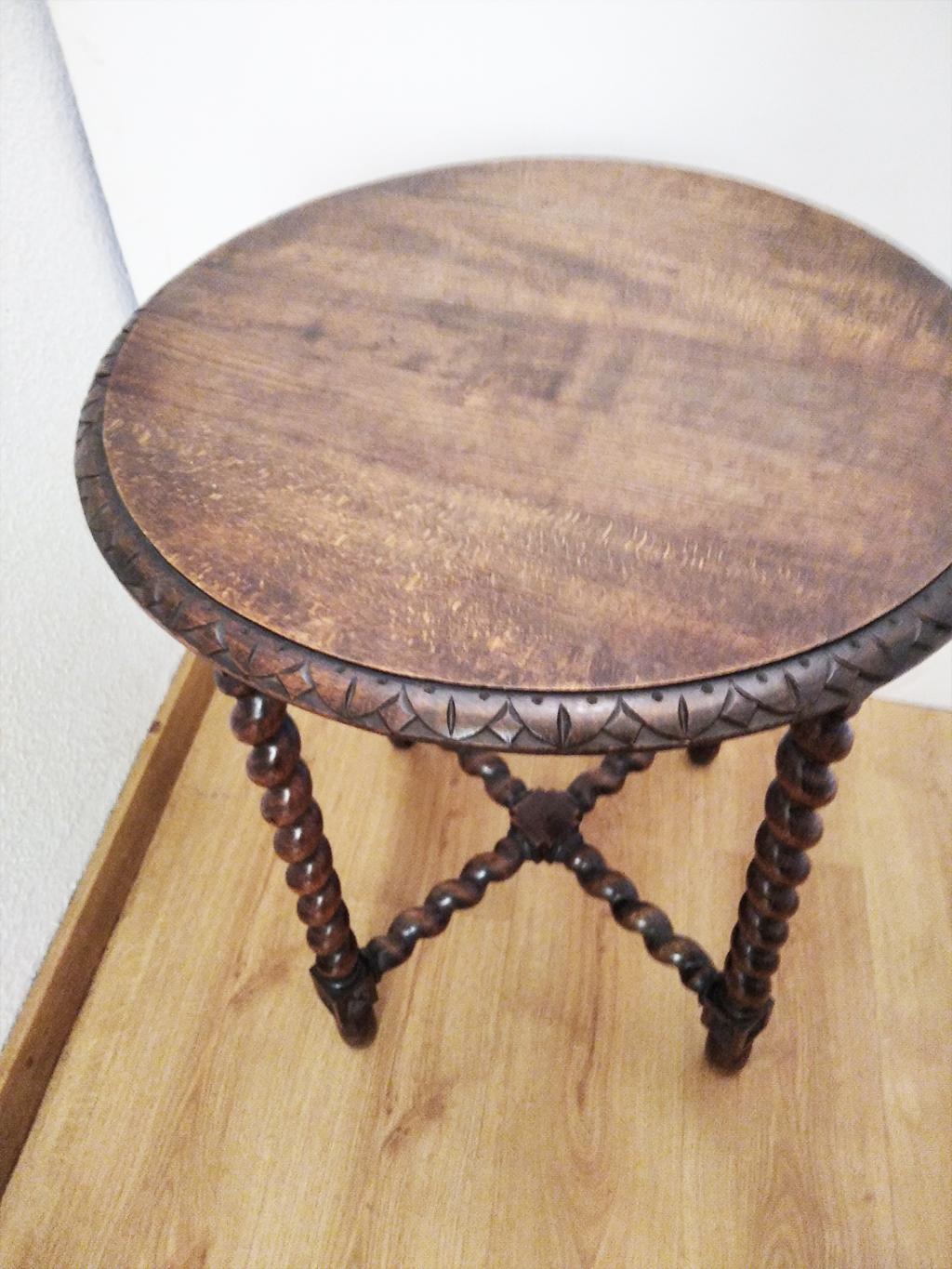 Table Large Round Side or Center Barley Twist Legs, 19thor 18th  Century Spain 3