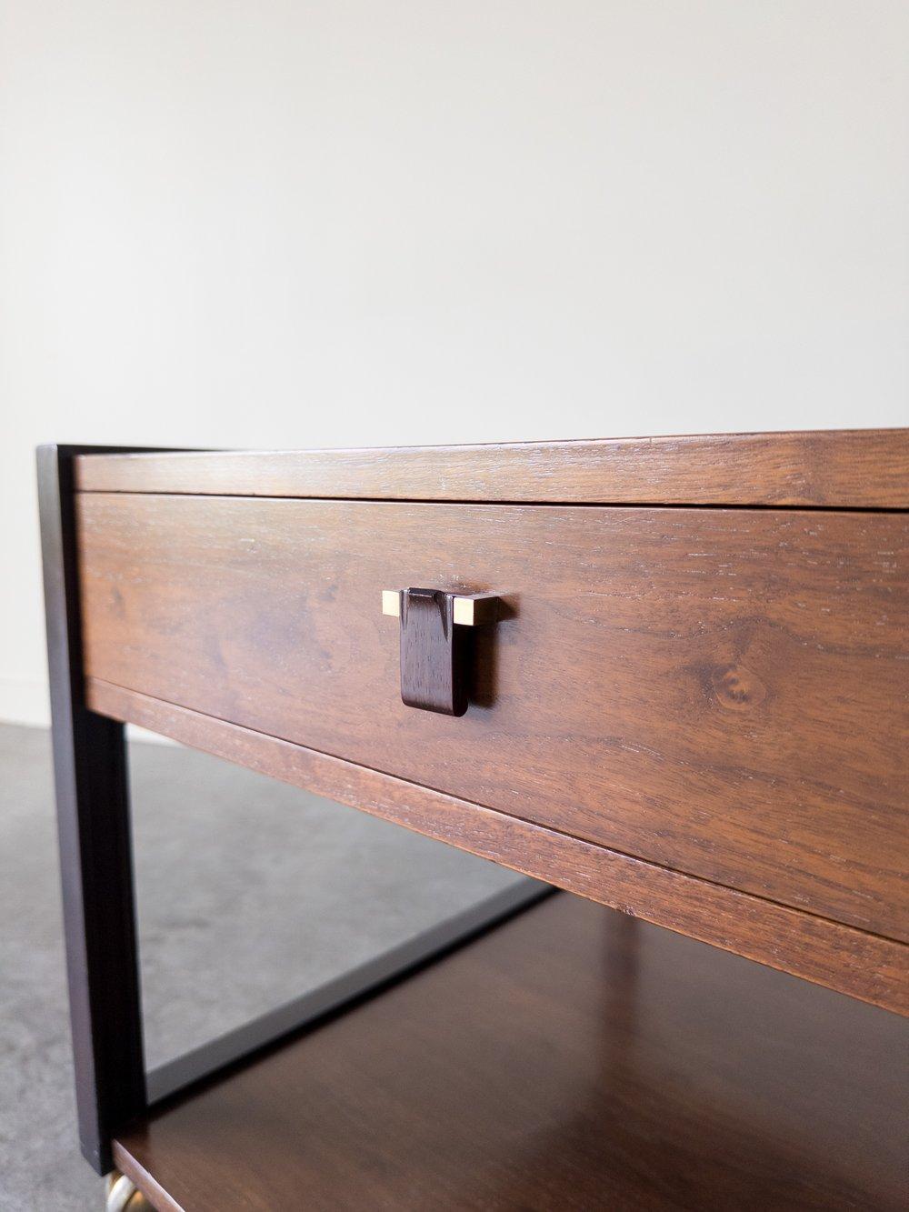 Table d'appoint Edward Wormley pour Dunbar Bon état - En vente à New York, NY