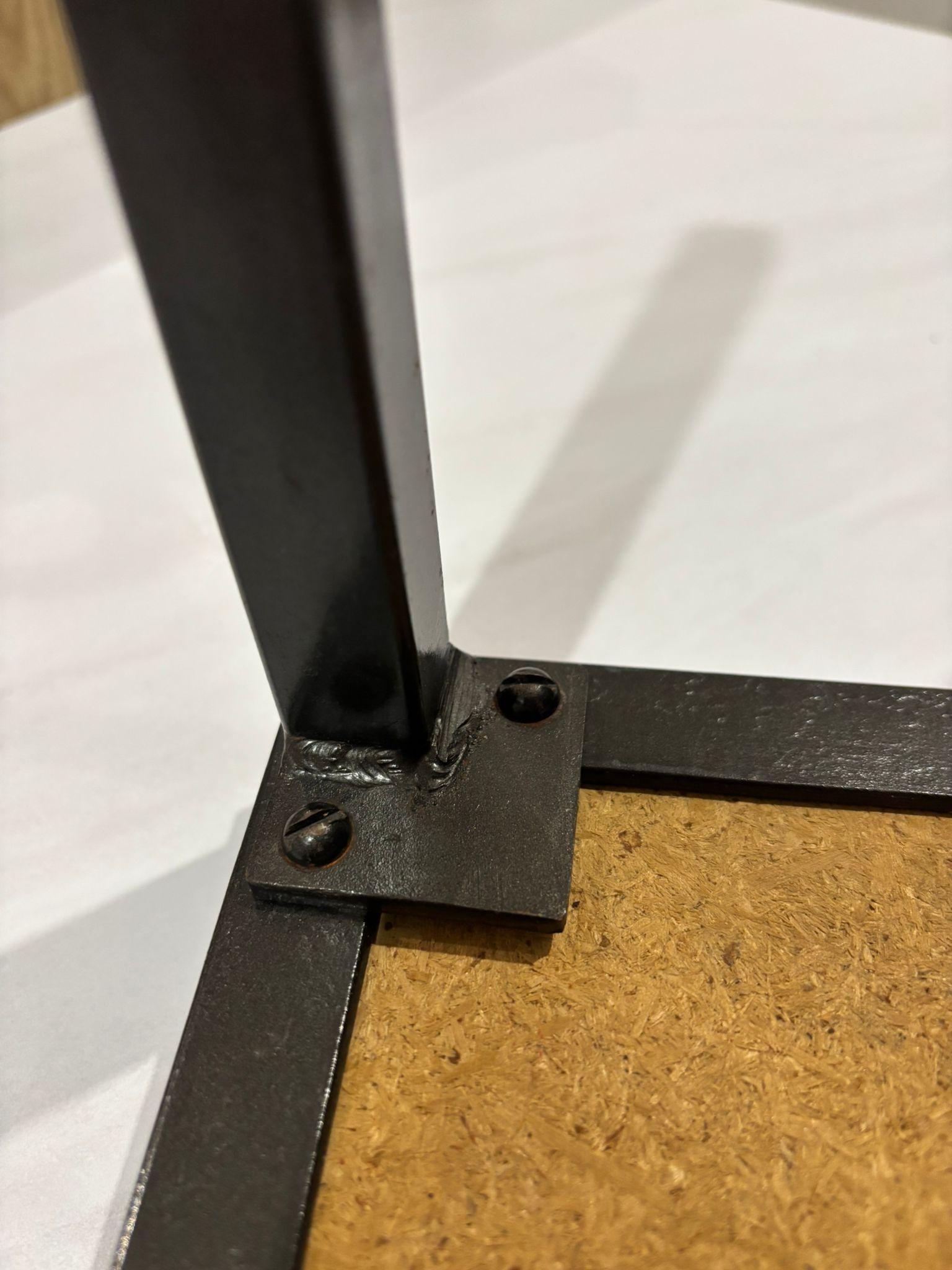 End table by Roger Capron en vente 7